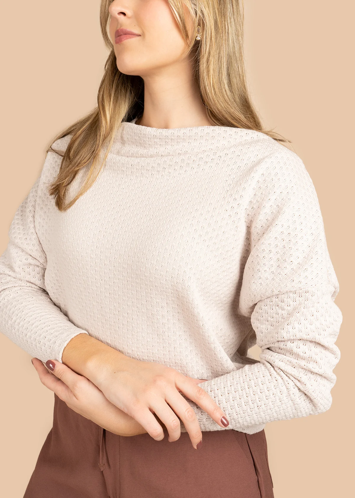 Blusa color beige tejida y manga larga 106389 - Image 4