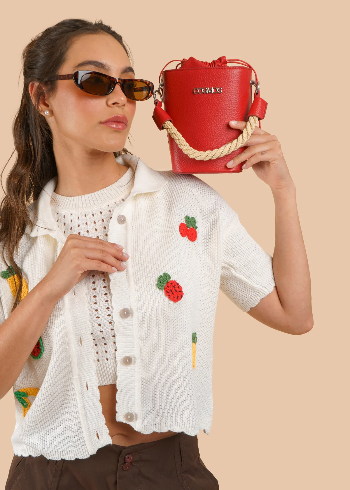 Blusa tejida color blanco con bordados de frutas 106429 - Image 3