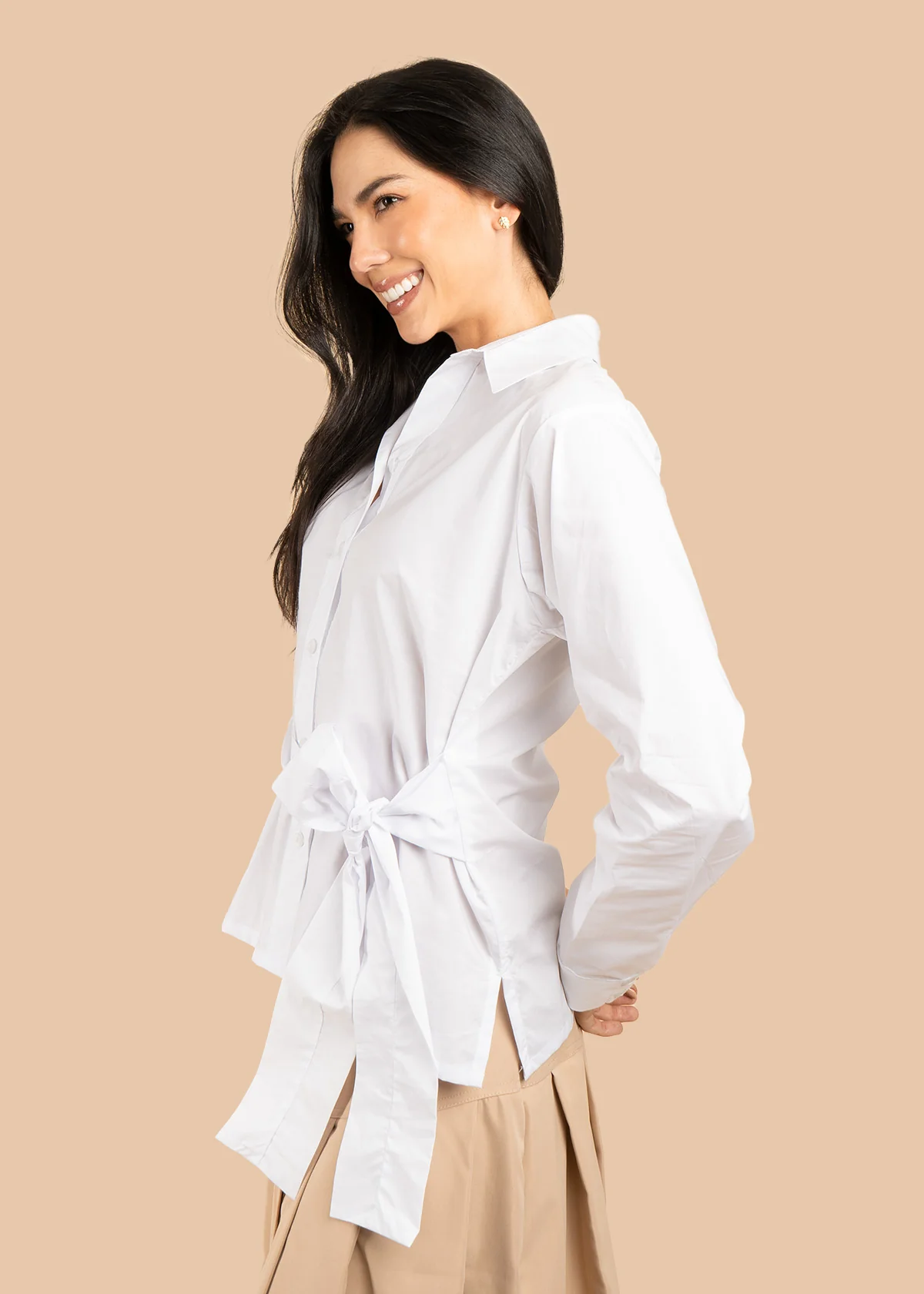 Blusa color blanco con cinturón 106598 - Image 4