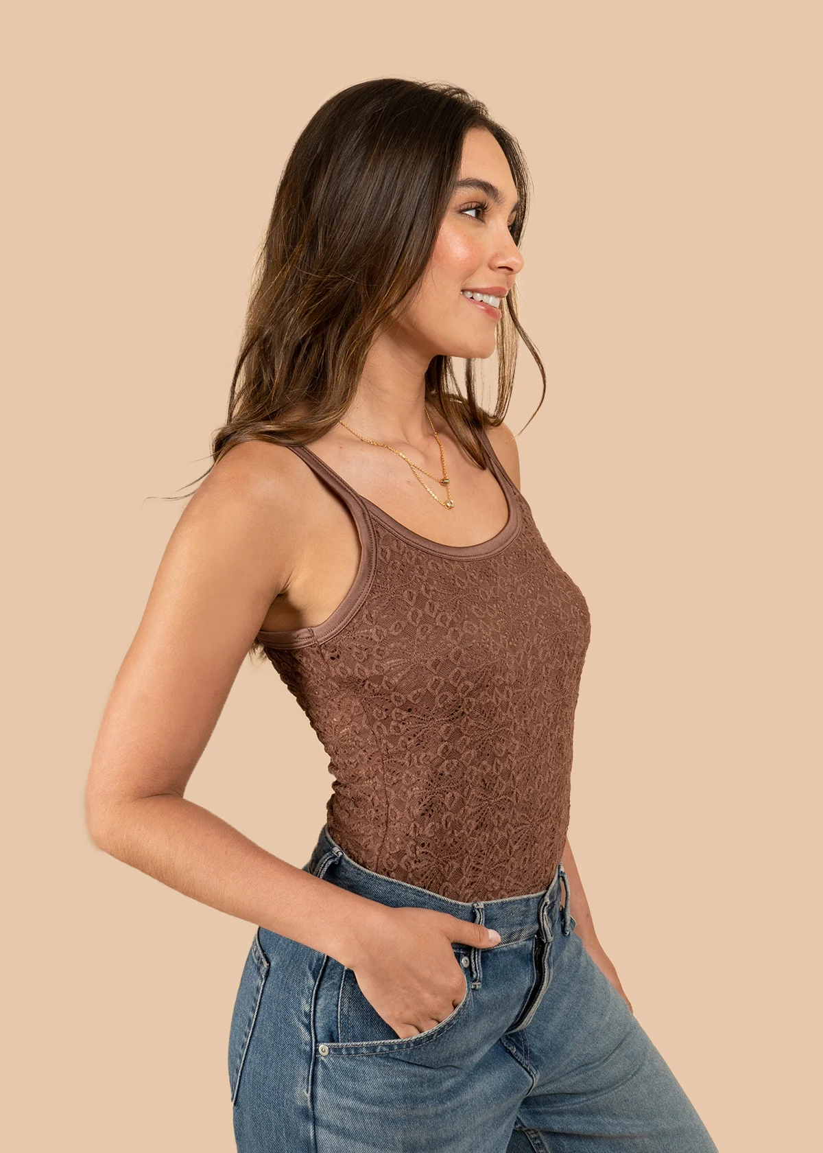 Blusa de encaje color café con tirantes 106764 - Image 5