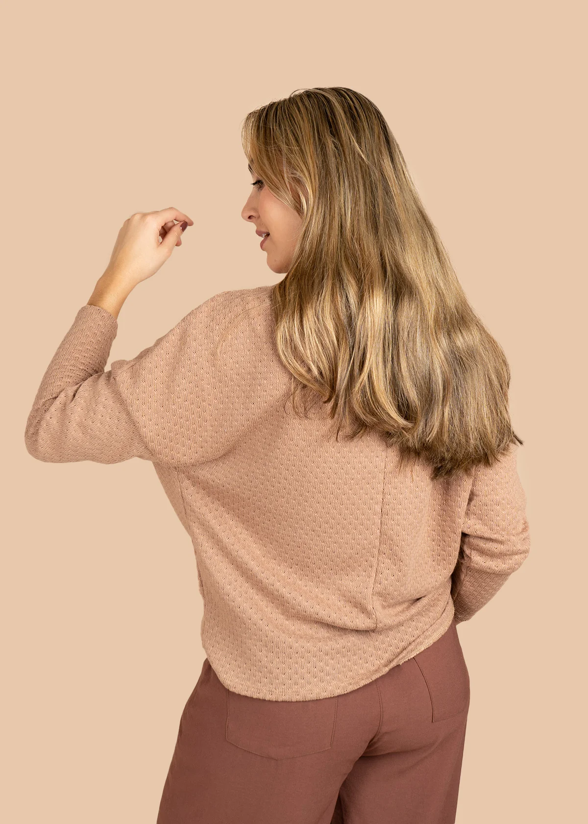 Blusa color camel tejida y manga larga 106389 - Image 4