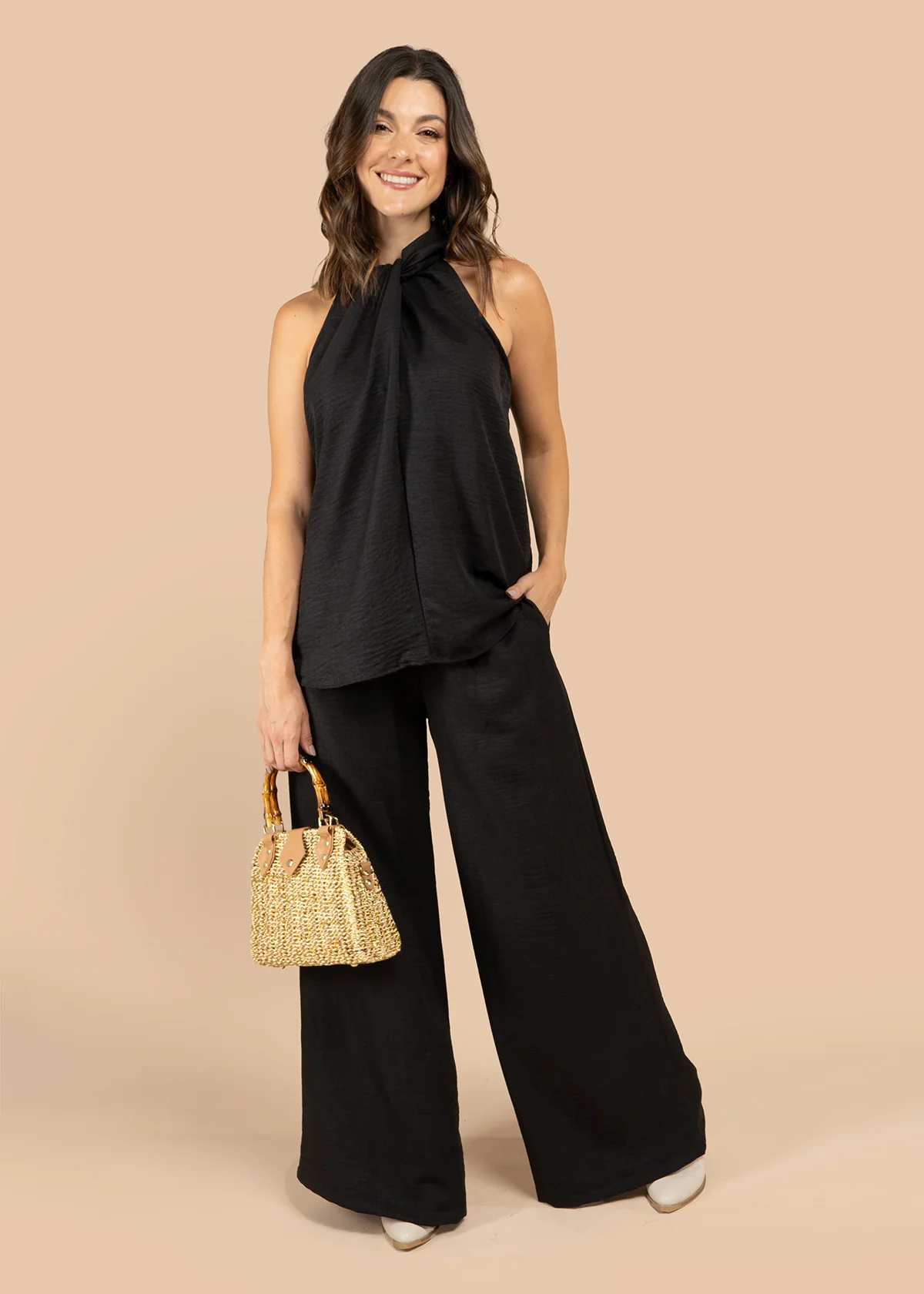 Blusa color negro con nudo en el cuello 105801 - Image 4