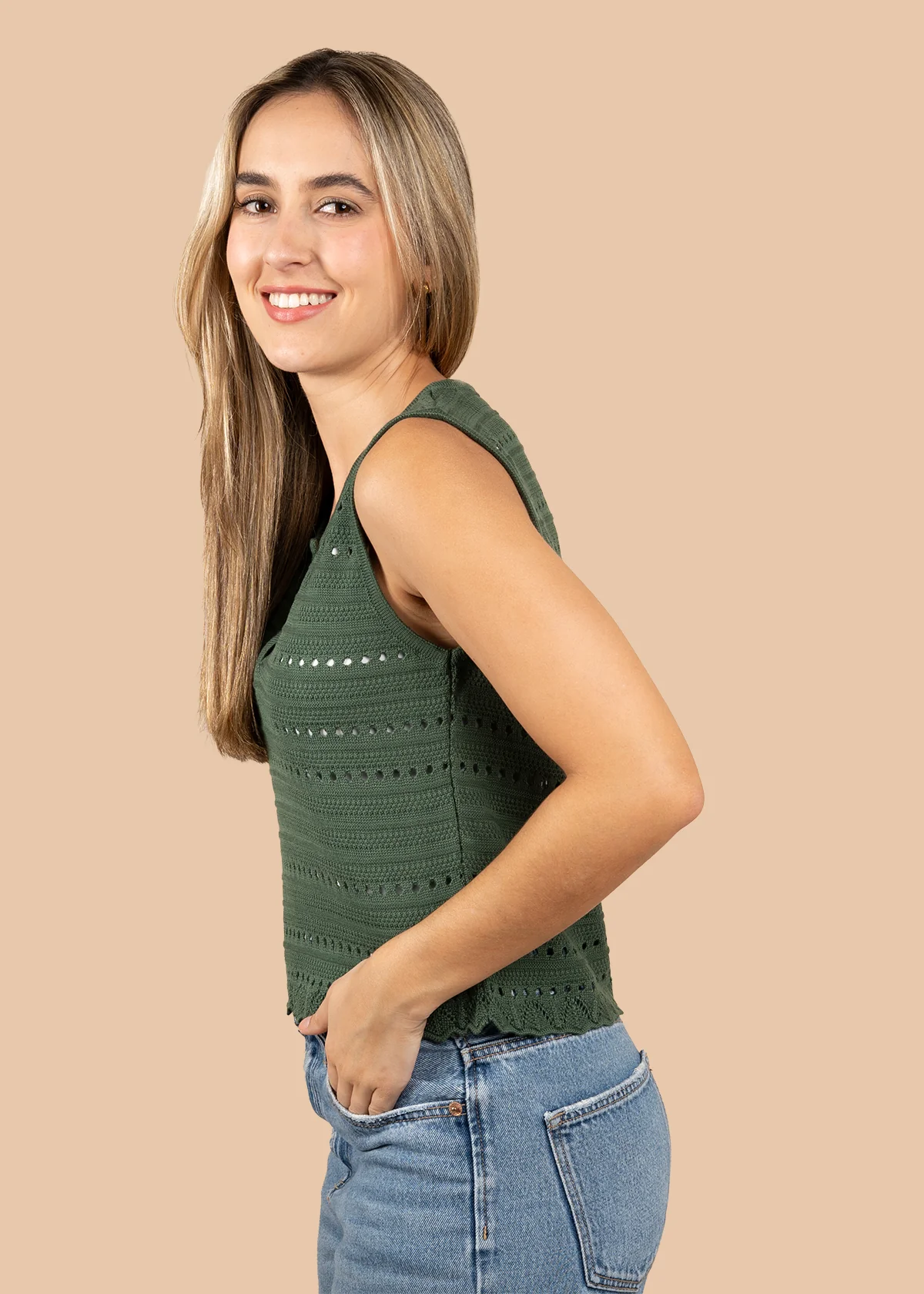 Blusa en tejido color verde con diseño calado 105740 - Image 4