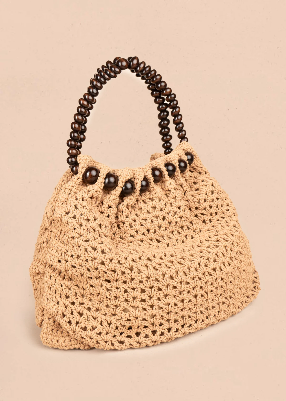 Bolso tipo shopping color caqui tejido con asa de esferas de madera 106846 - Image 3