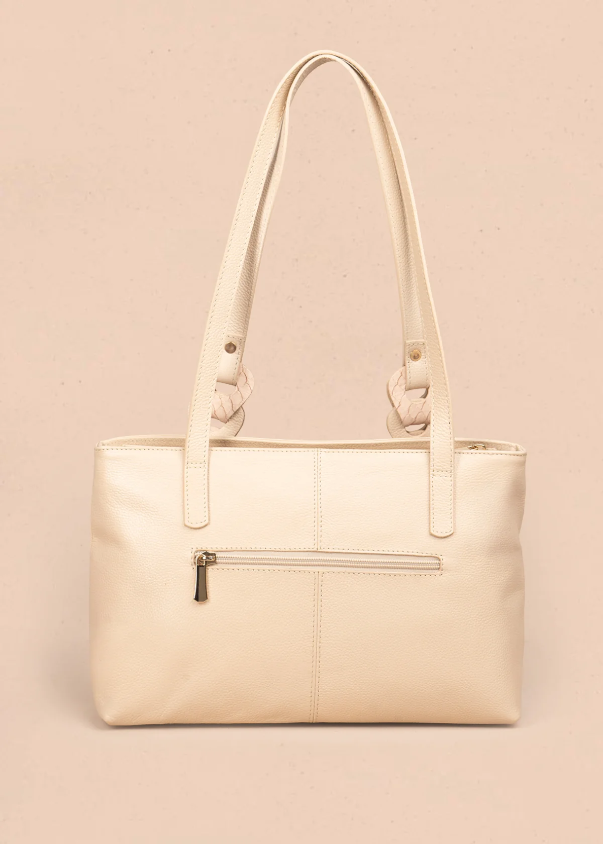 Bolso tipo cartera en cuero color beige con asas en eslabón 105784 - Image 5