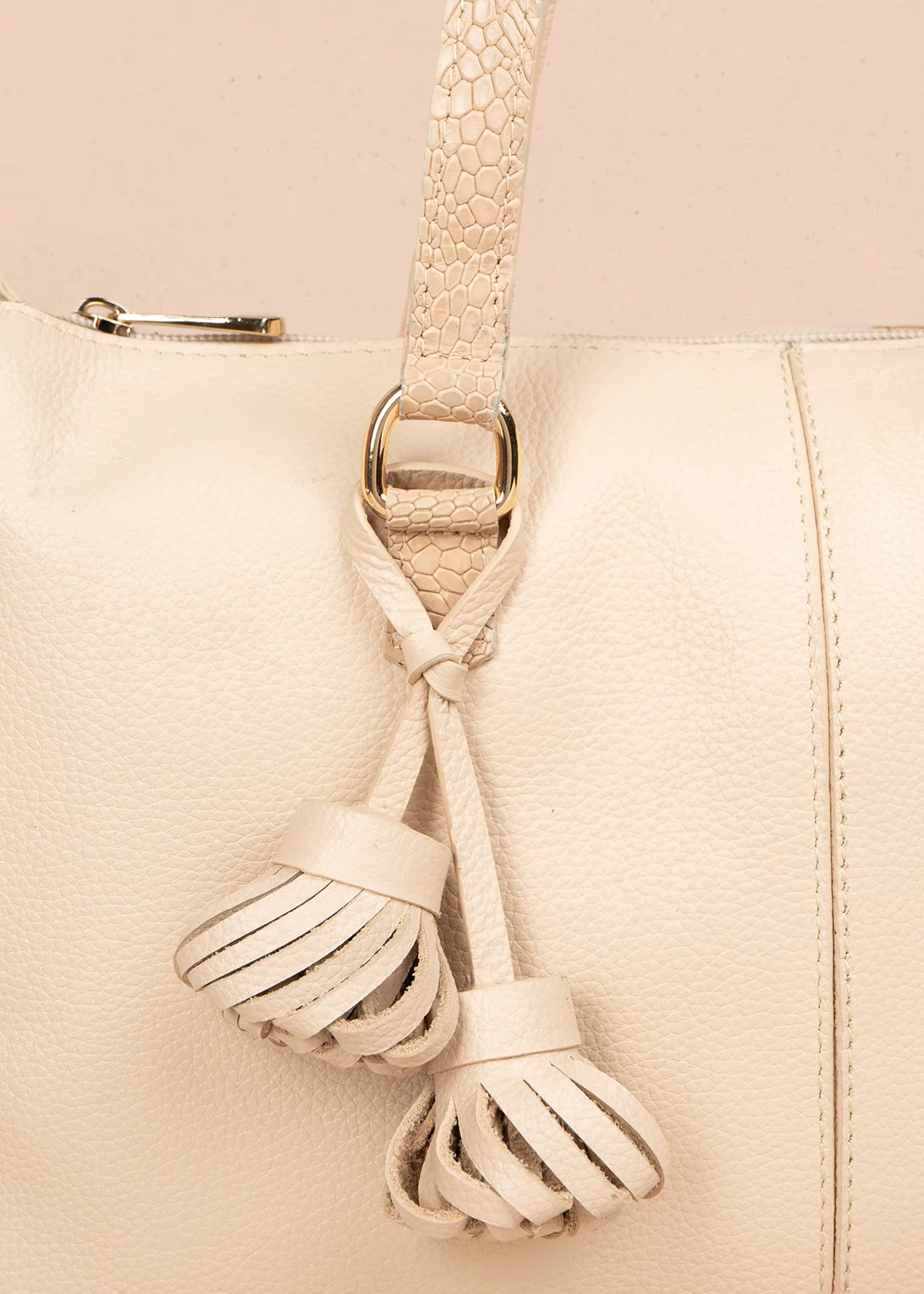 Bolso tipo shopping en cuero color beige con asas textura croco 105785 - Image 2