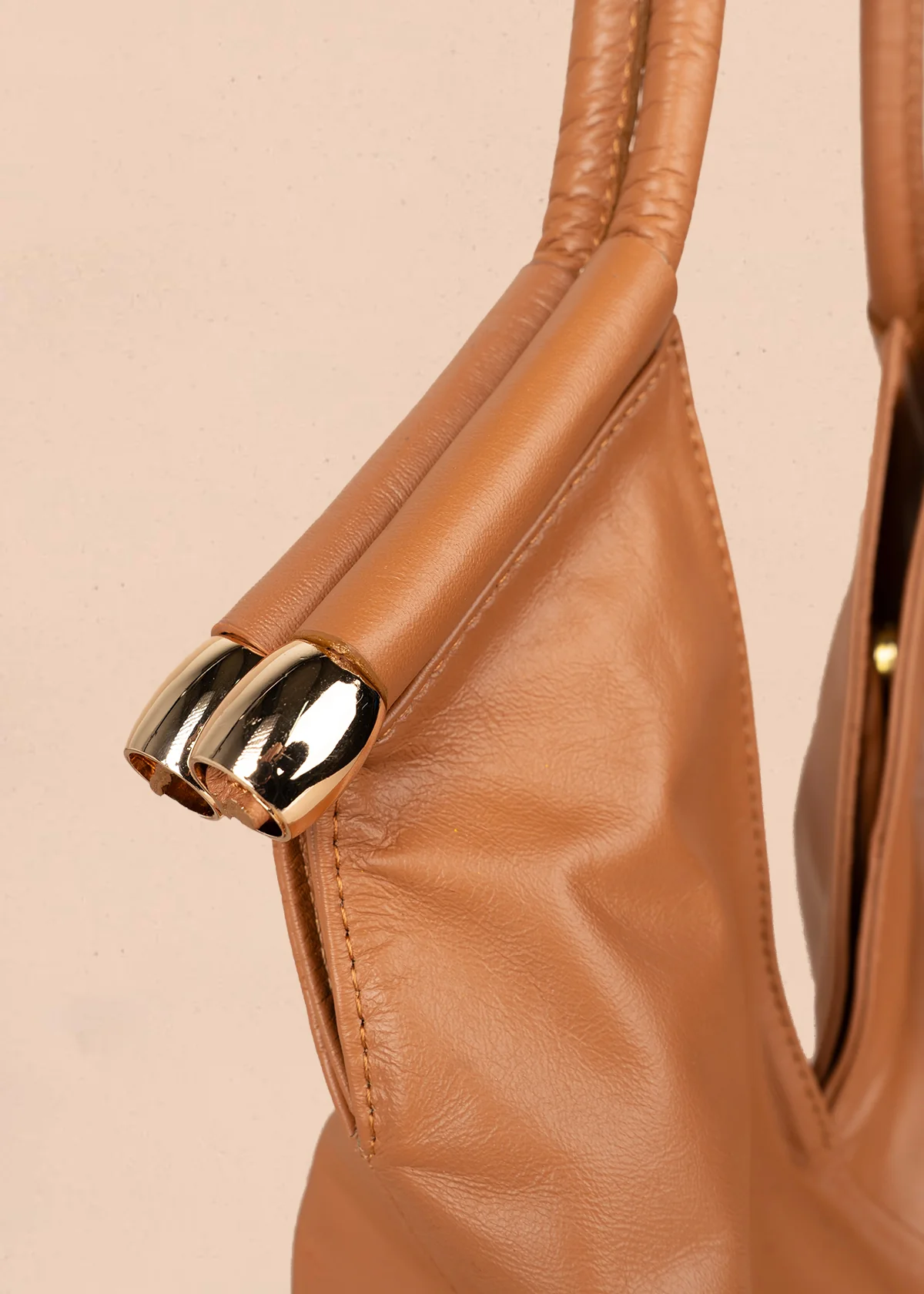 Bolso en cuero color miel tipo shopping 105786 - Image 5