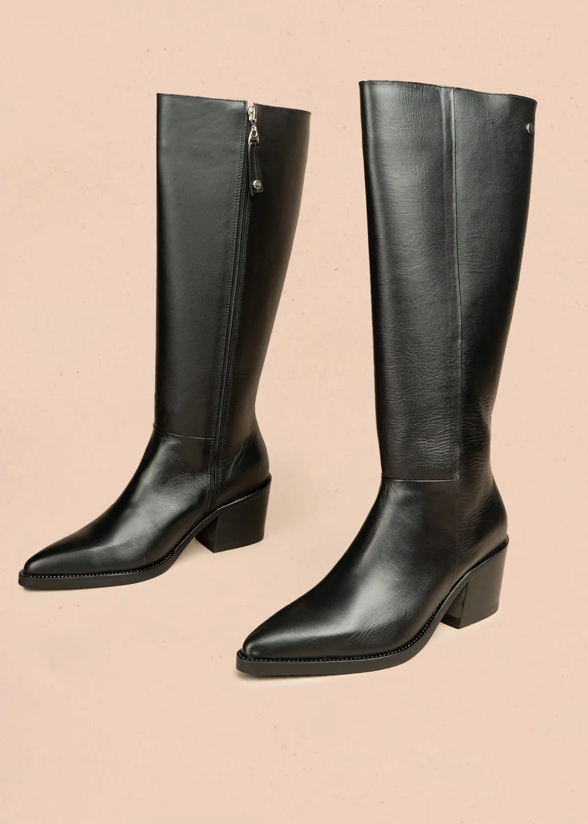 Botas de cuero color negro con corte alto y acabado liso 105970 - Image 3