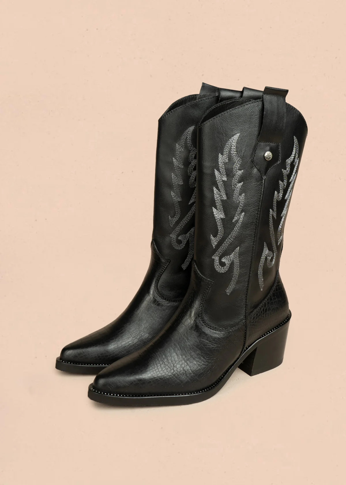 Botas de cuero color negro con bordado 105275 - Image 4