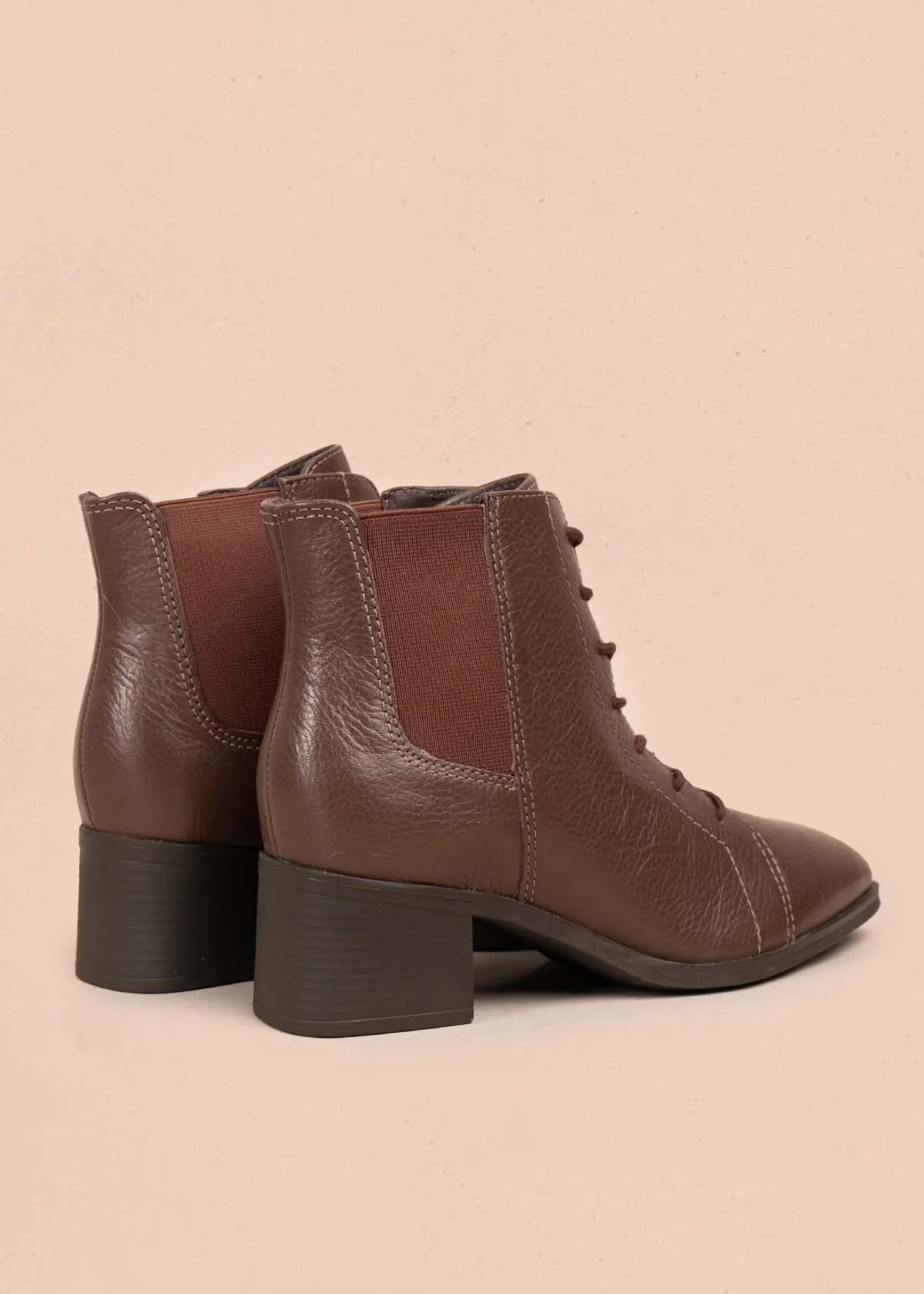 Botines en cuero color café con cordones 105724 - Image 5