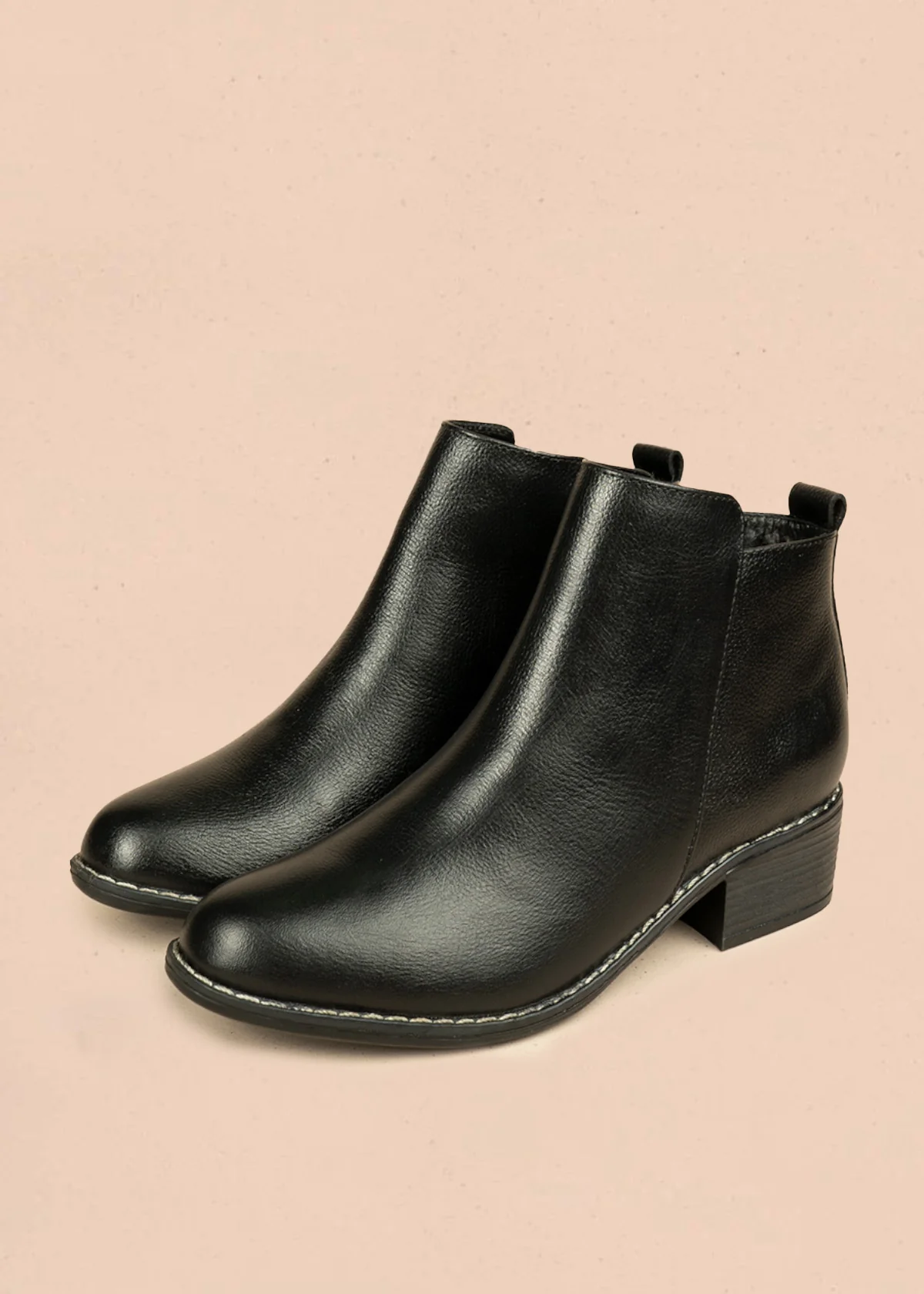 Botines de cuero color negro con cierre lateral 106436 - Image 2