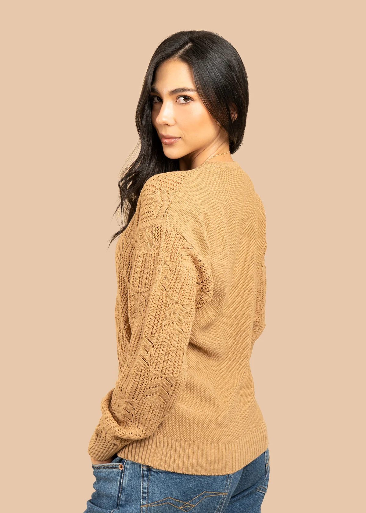 Buzo color camel tejido calado hojas 106756 - Image 2