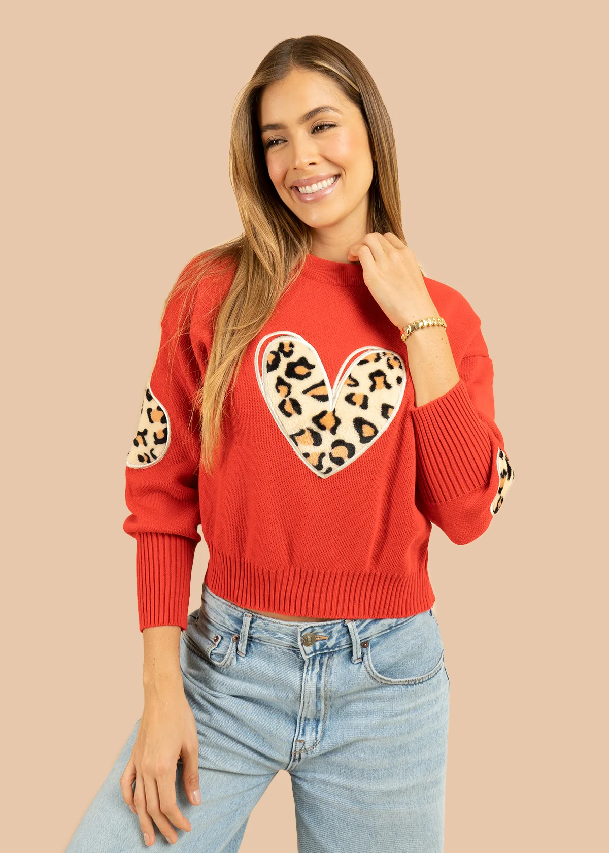 Buzo tejido color rojo con corazón en animal print 106683 - Image 2
