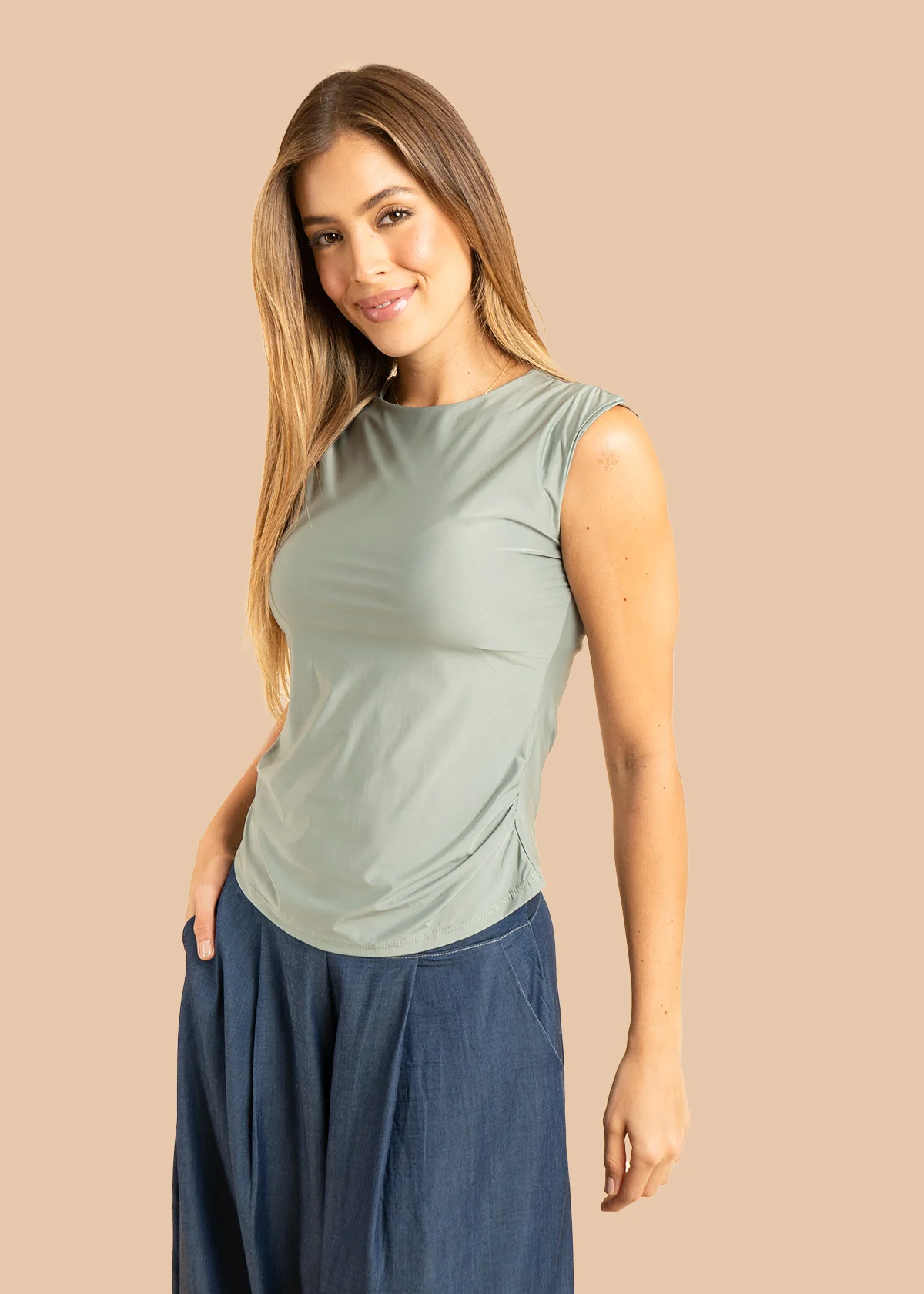Camiseta color verde en manga sisa 106381 - Image 3