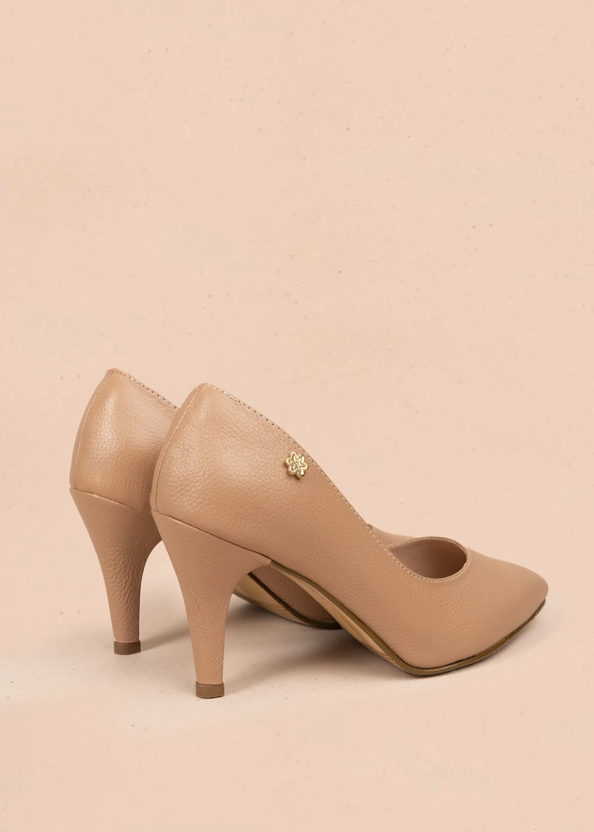 Tacones cerrados color nude con puntilla 106086 - Image 4