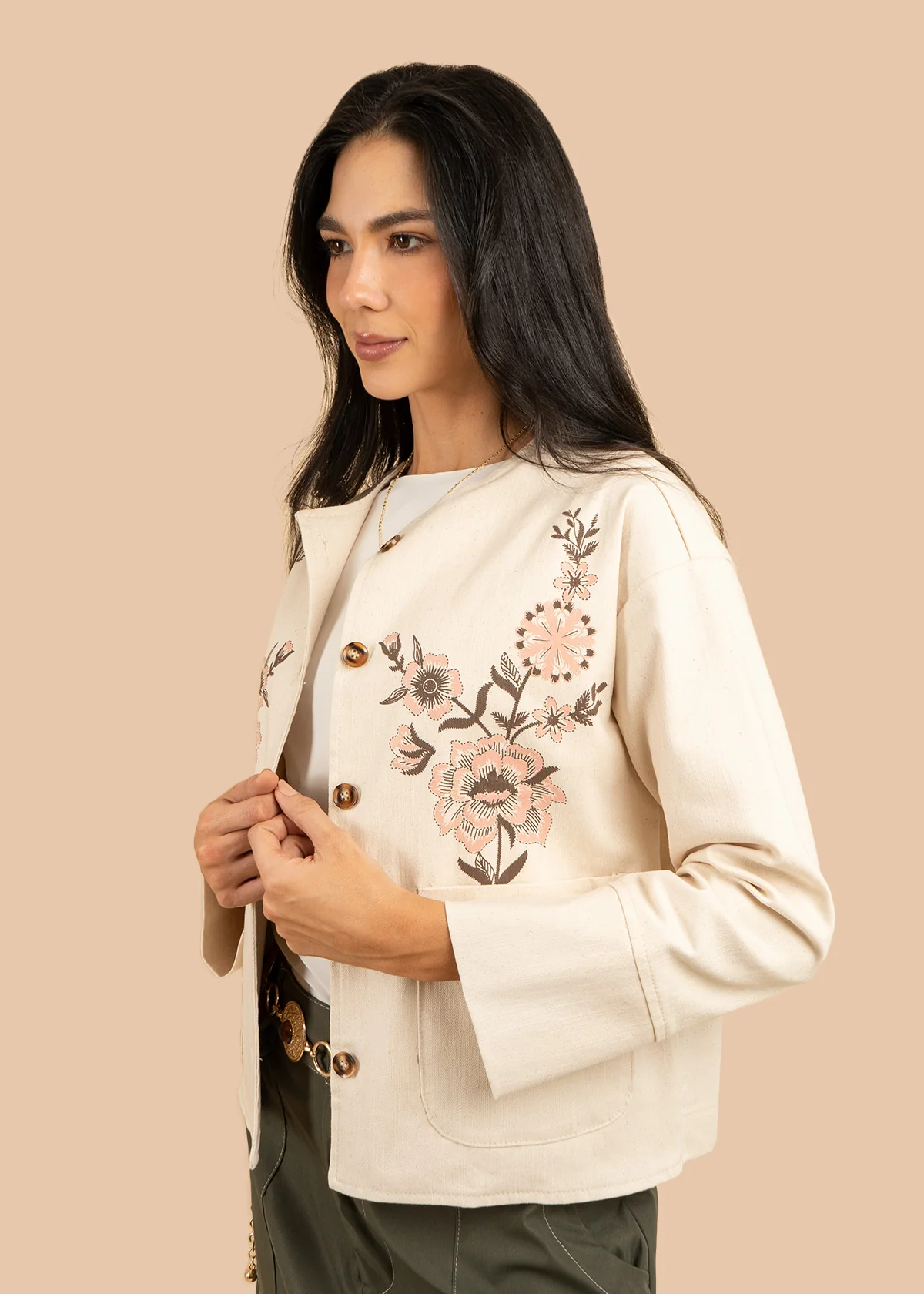 Chaqueta color beige con estampado floral 106580 - Image 3