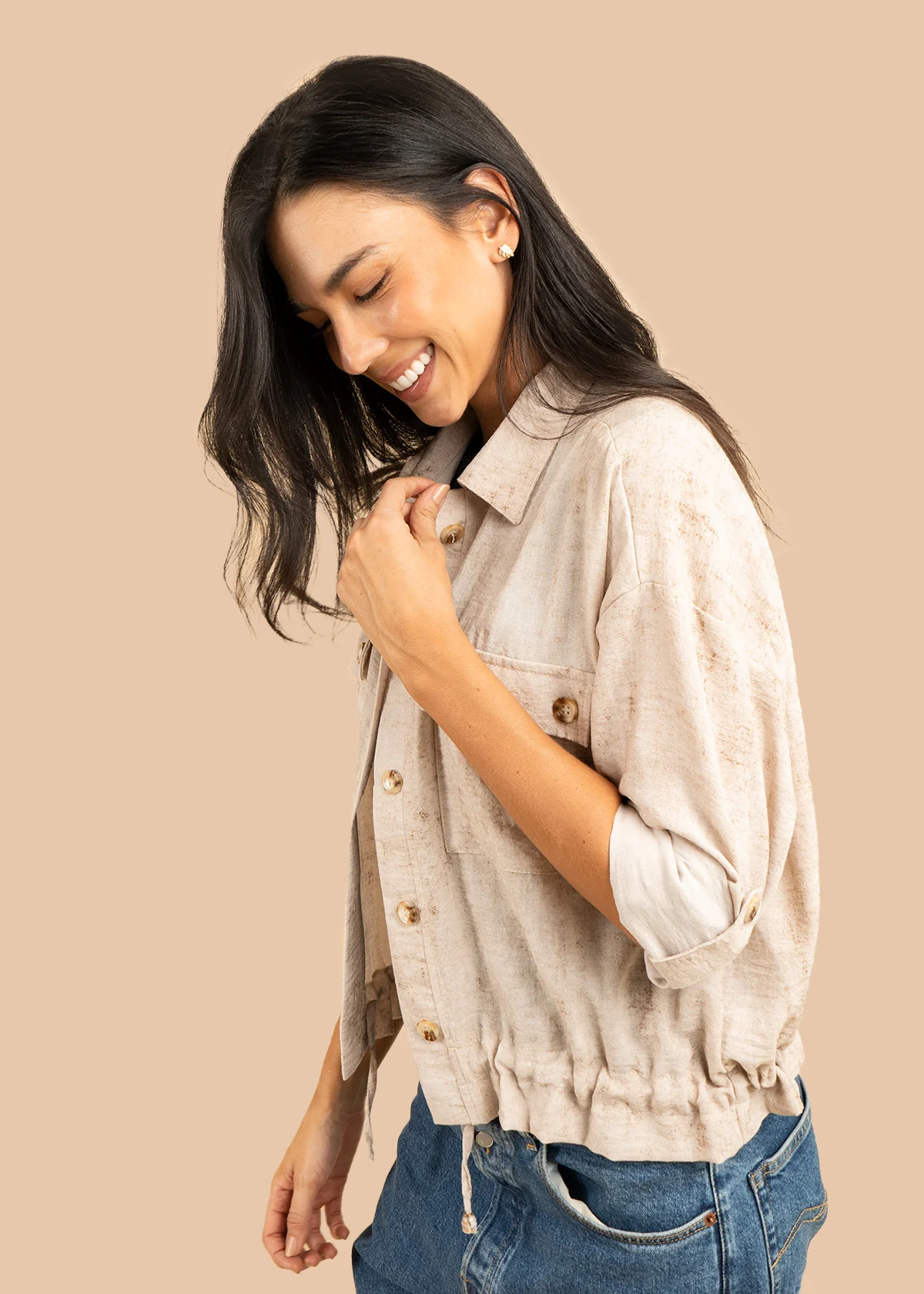 Chaqueta color beige con bolsillos delanteros 106584 - Image 2