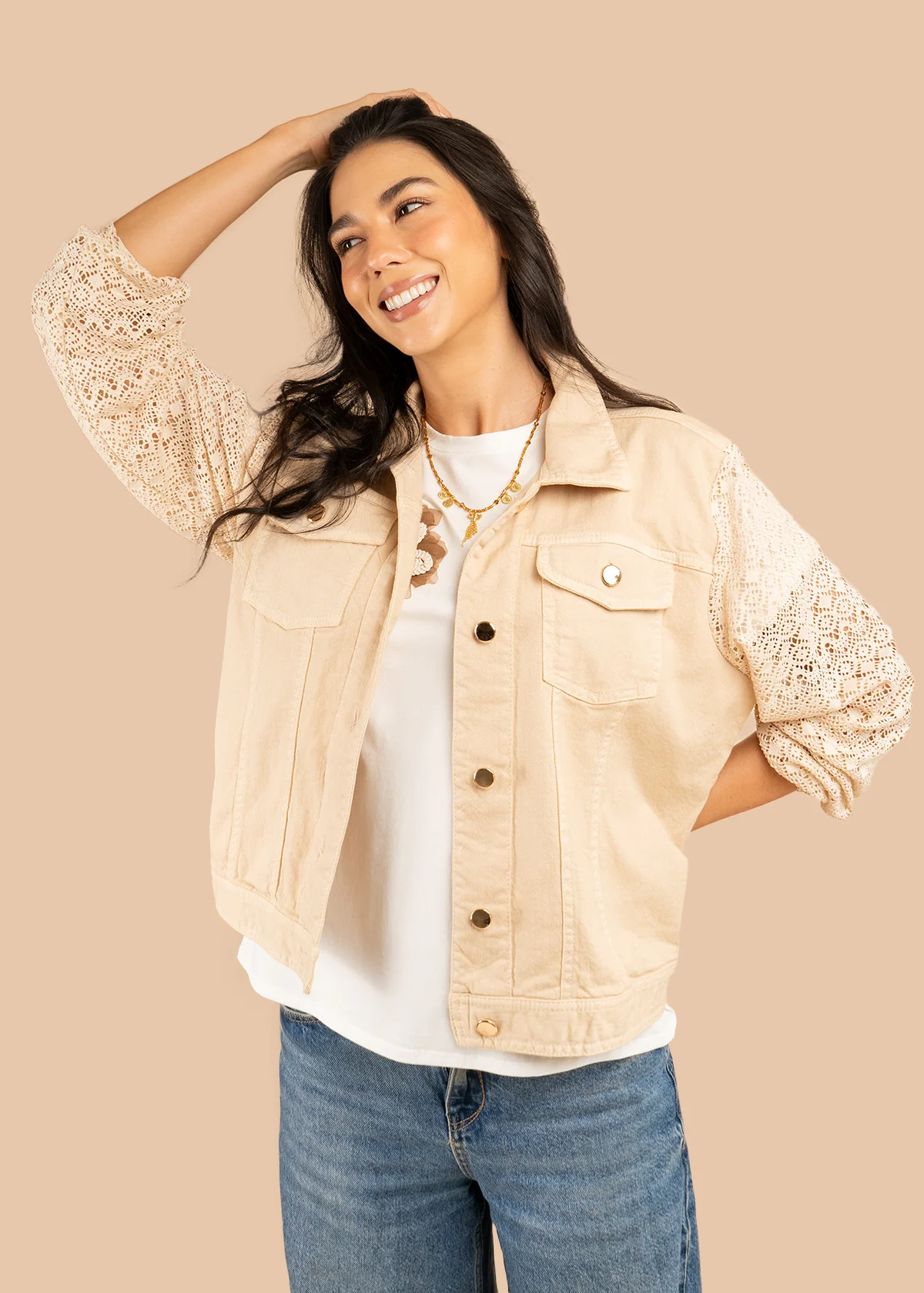 Chaqueta color arena en denim y mangas tejidas 106240 - Image 3