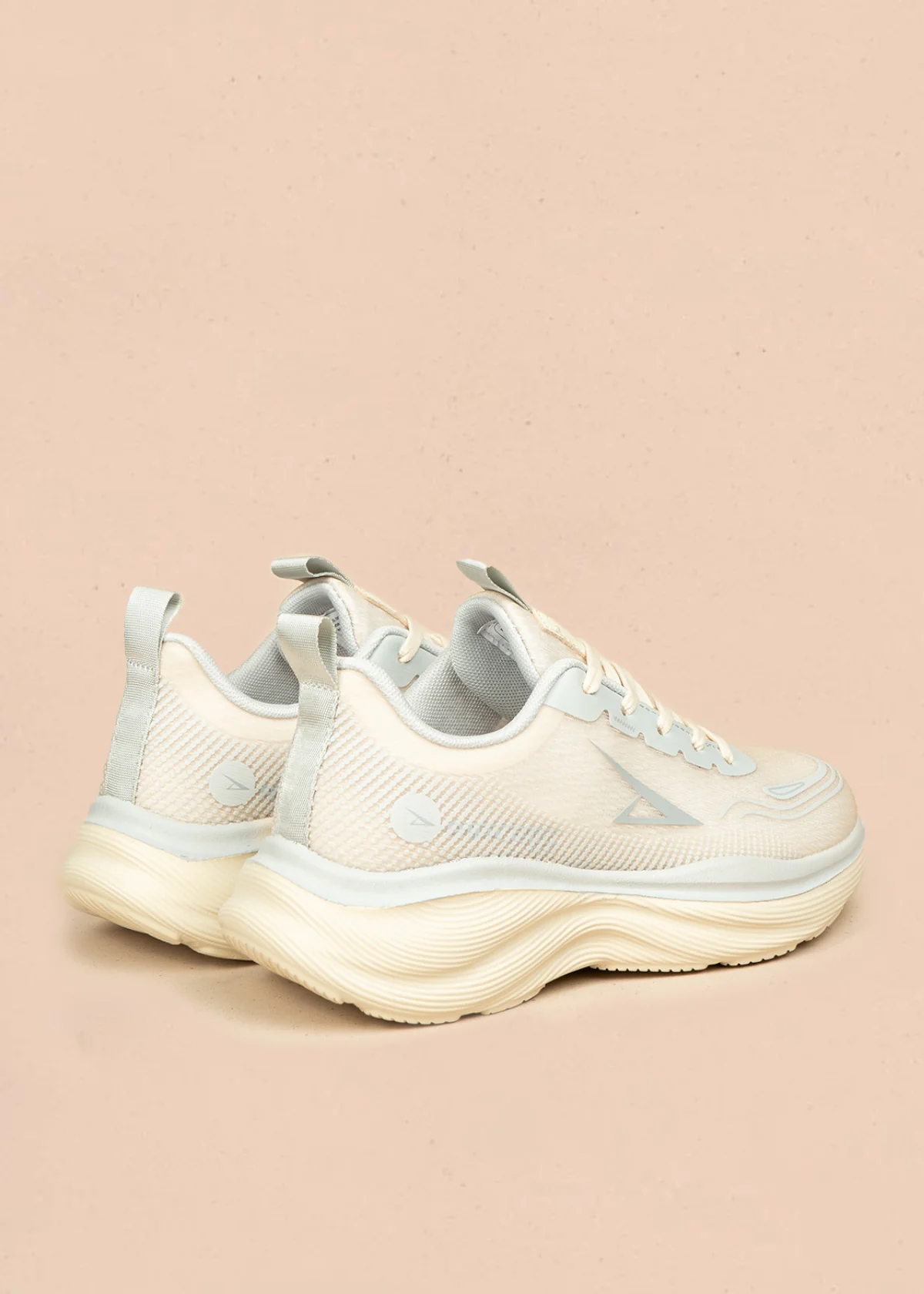 Tenis deportivos color beige 106445 - Image 5
