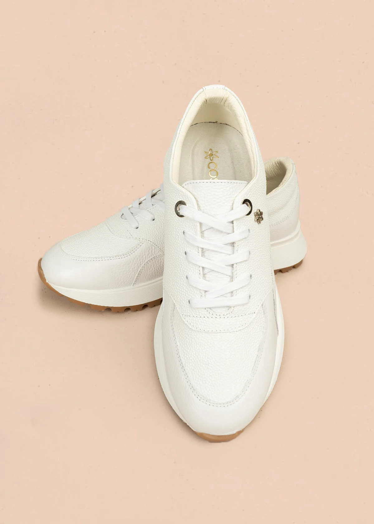 Tenis casuales de cuero color blanco 106468 - Image 2