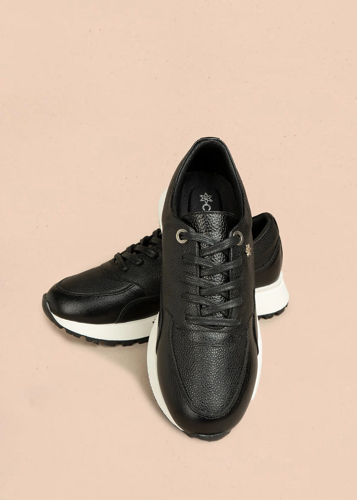 Tenis casuales de cuero color negro 106468 - Image 4