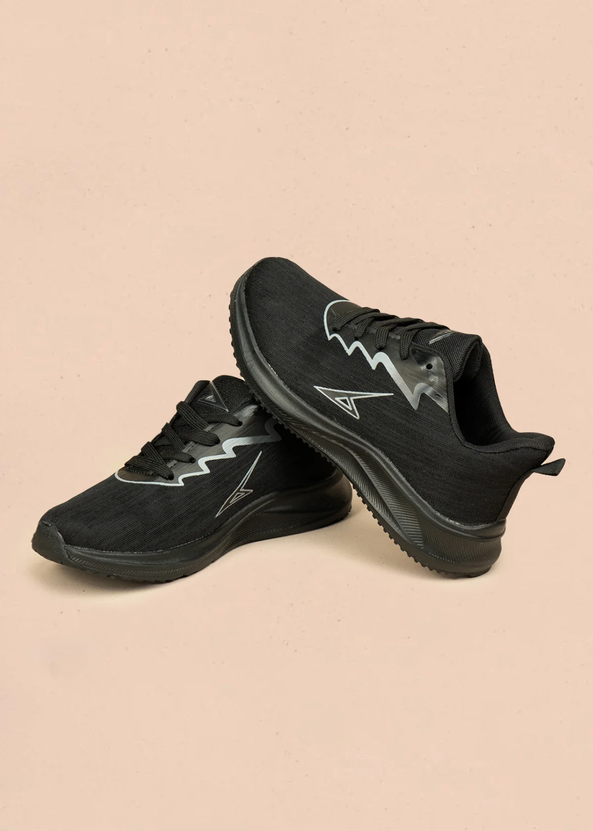 Tenis deportivos color negro con detalles grises 106451 - Image 7