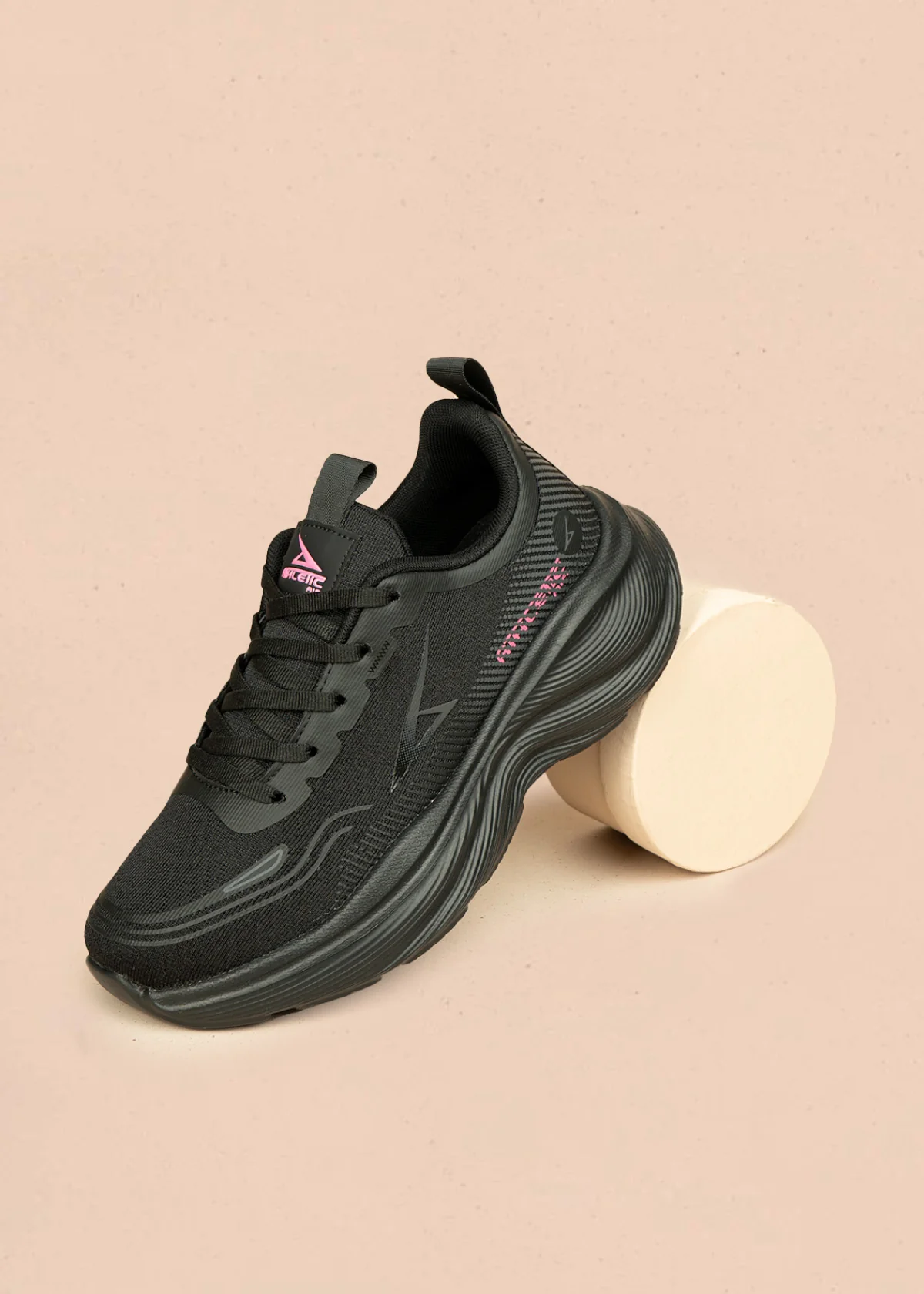 Tenis deportivos color negro 106445 - Image 4