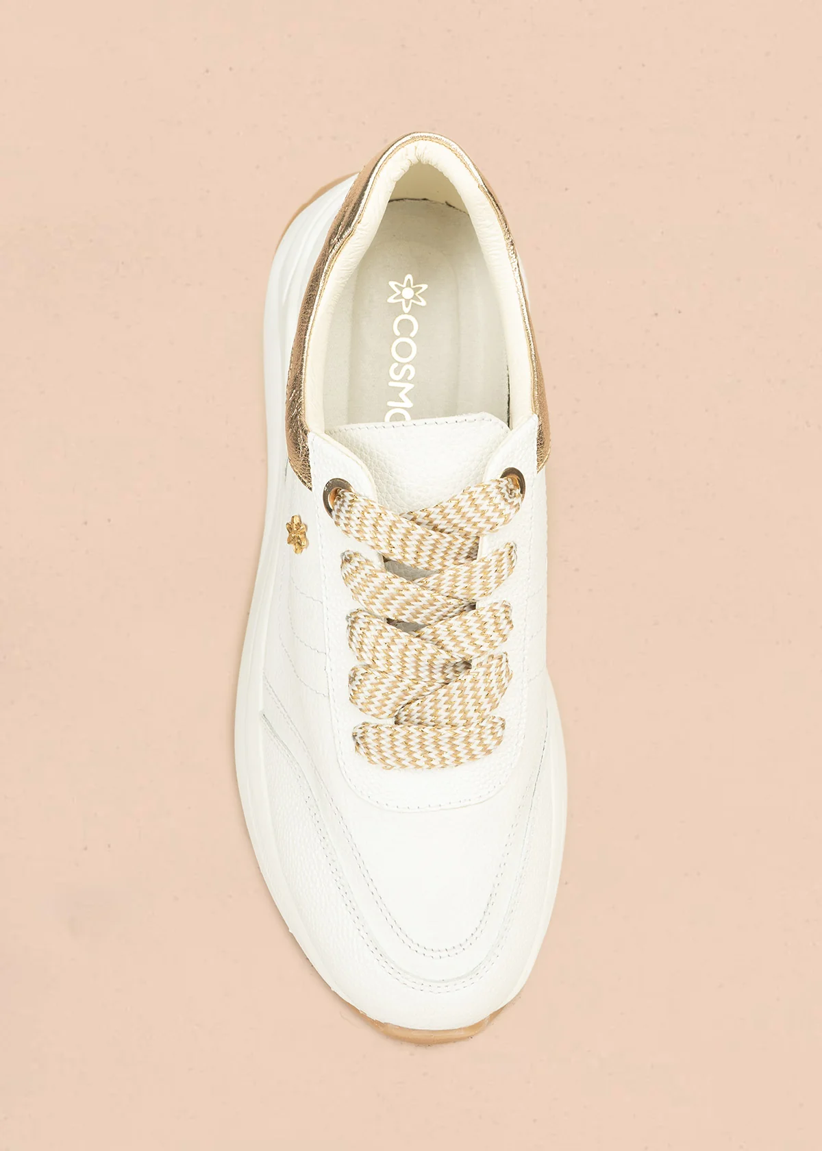 Tenis deportivos de cuero color blanco con bordes champaña 106470 - Image 6