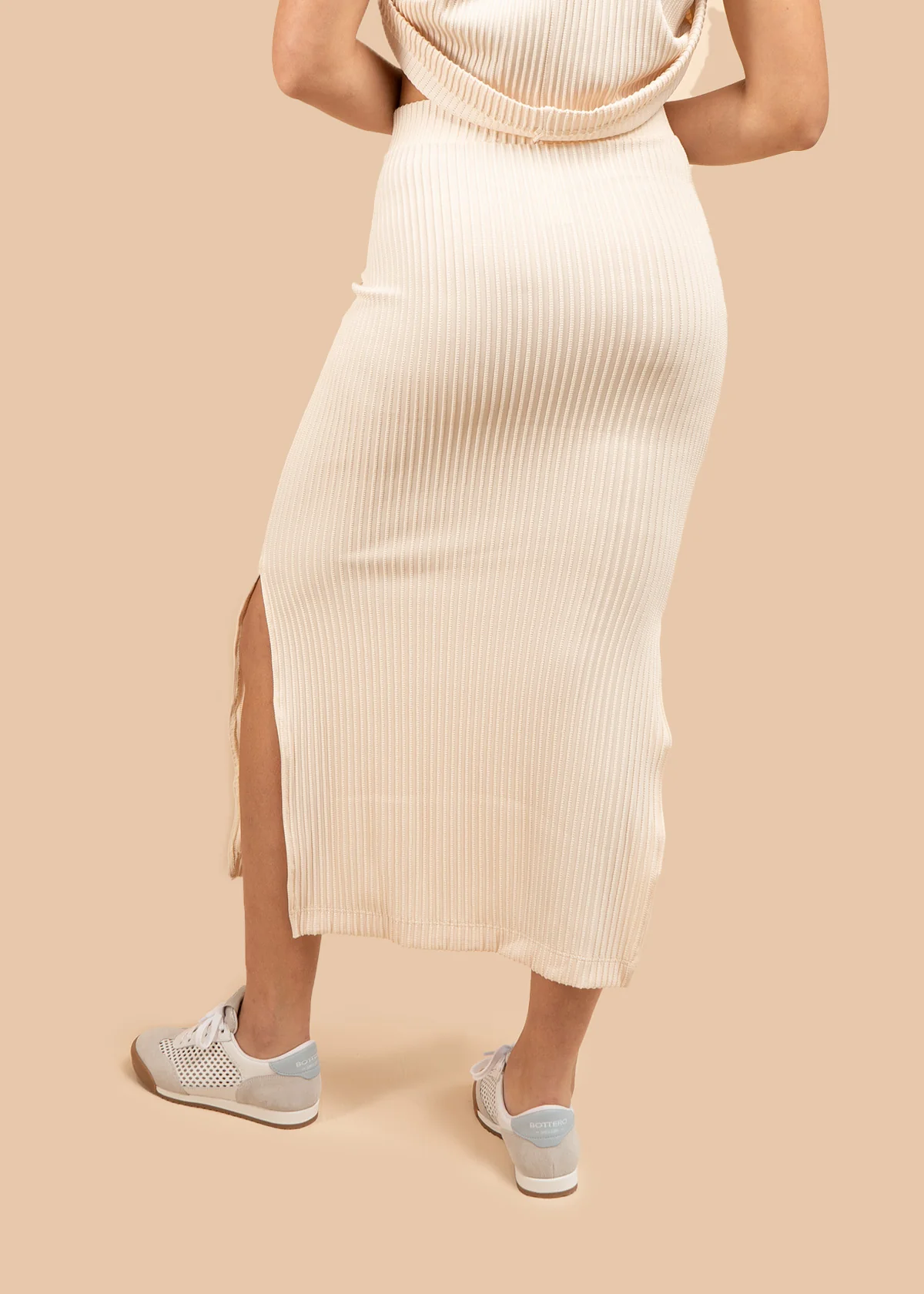 Falda color beige con tejido acanalado 106386 - Image 6