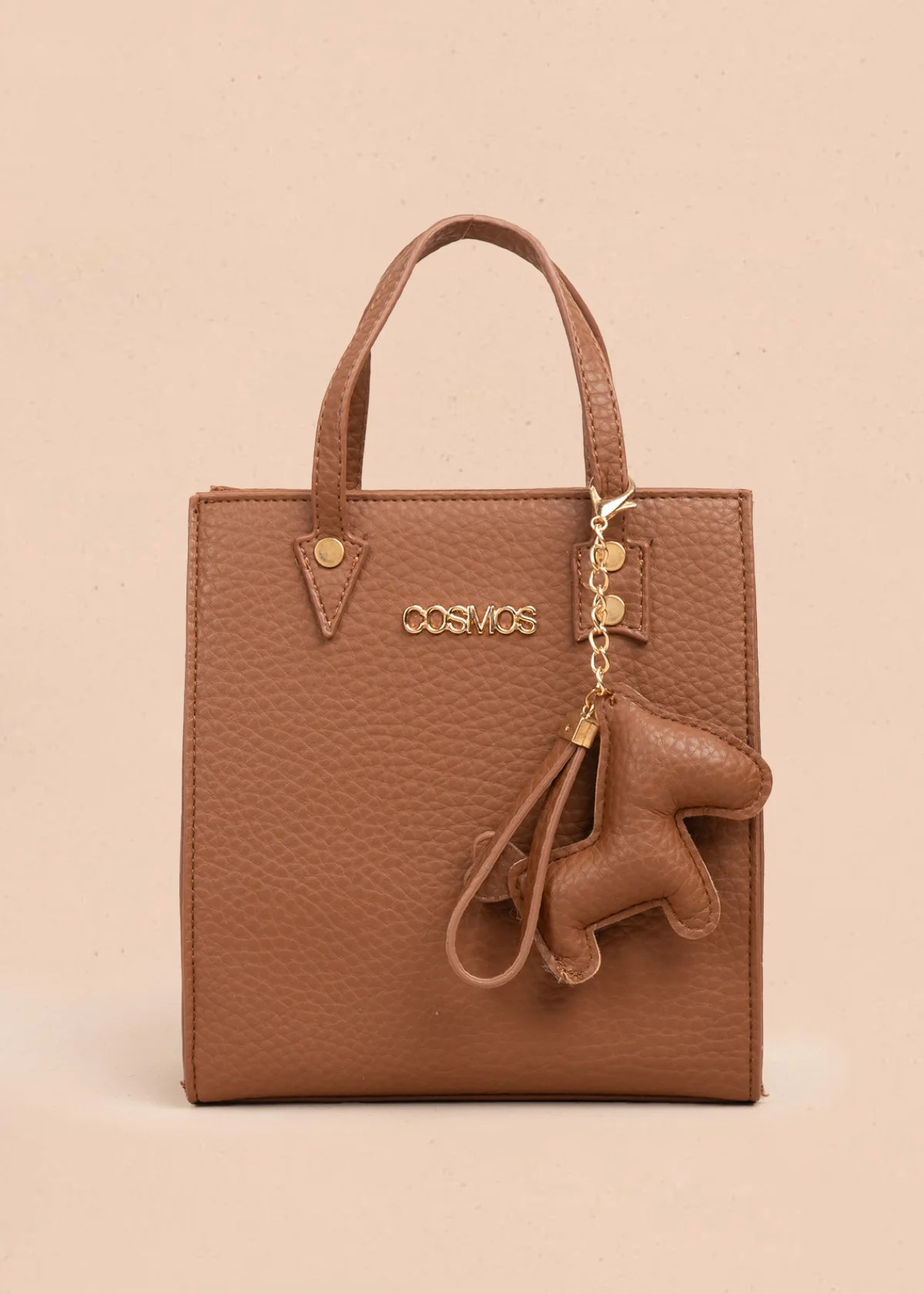 Bolso manos libres color miel con llavero 106984