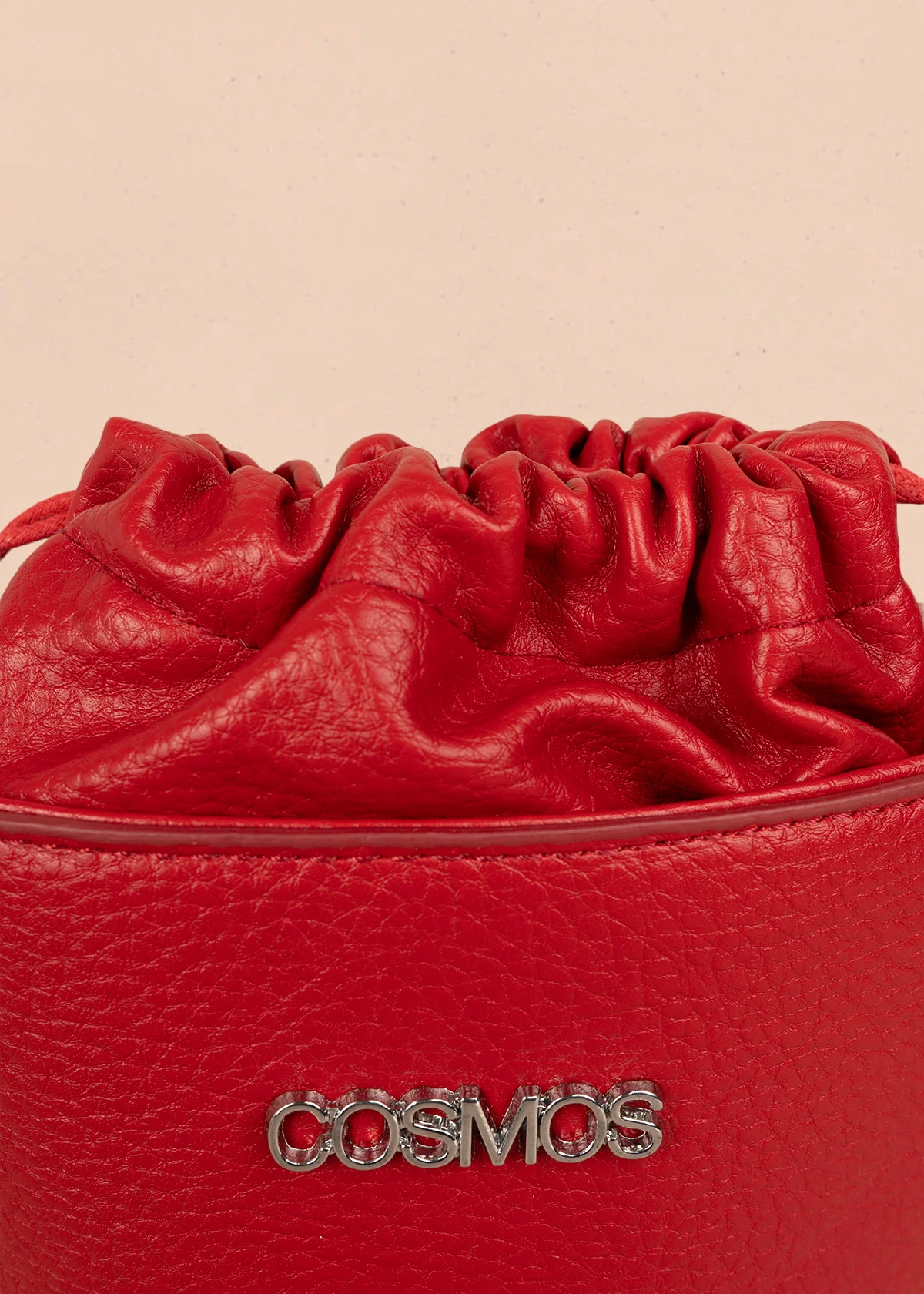 Bolso manos libres color rojo con cierre cordón 106328 - Image 5