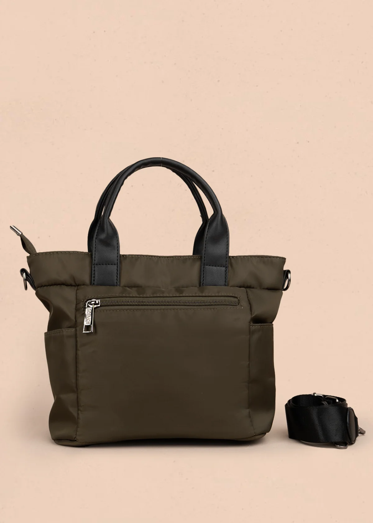 Bolso manos libres color verde con doble bolsillo frontal y herrajes plateados 106184 - Image 4
