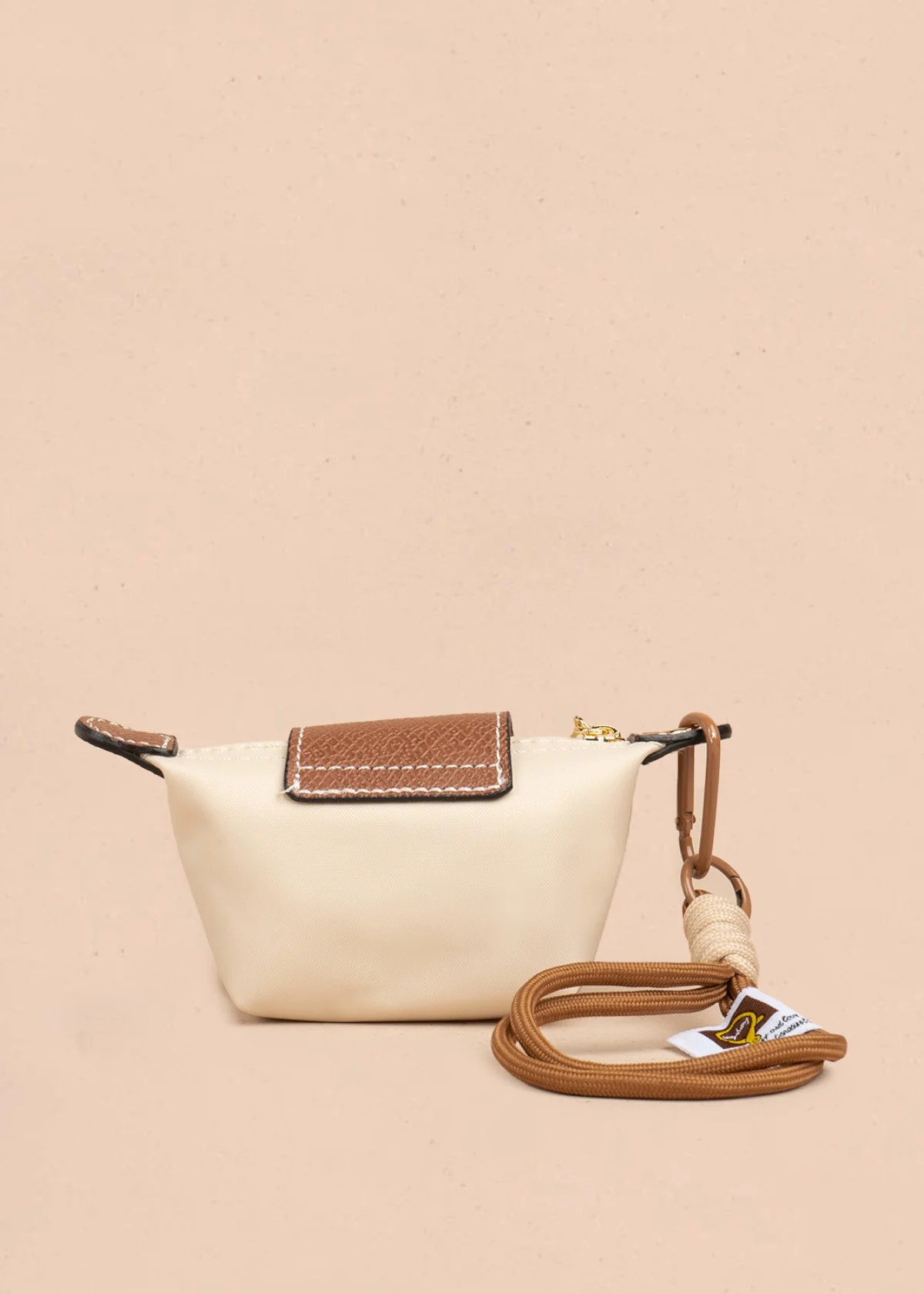Monedero color beige con solapa decorativa 106805 - Image 3