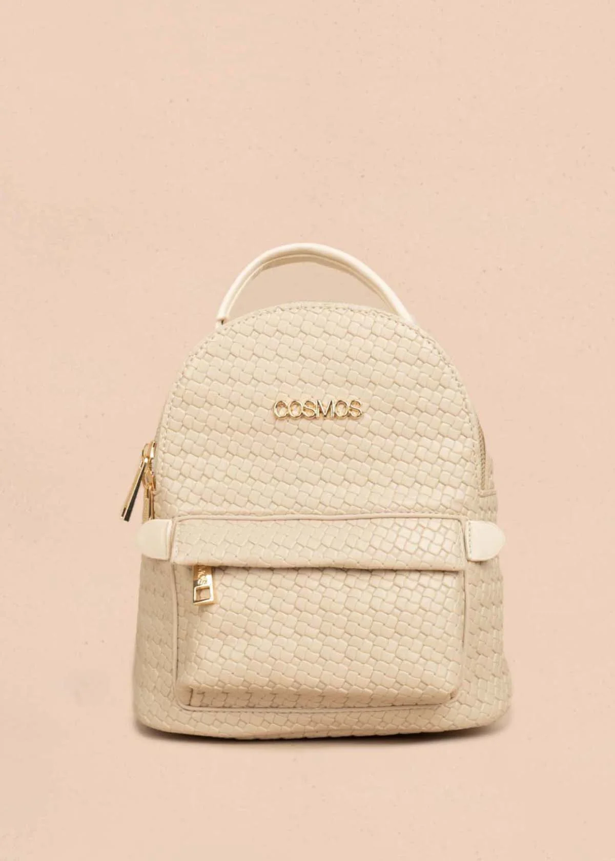 Morral color beige con bolsillo delantero y textura trenzada 106324