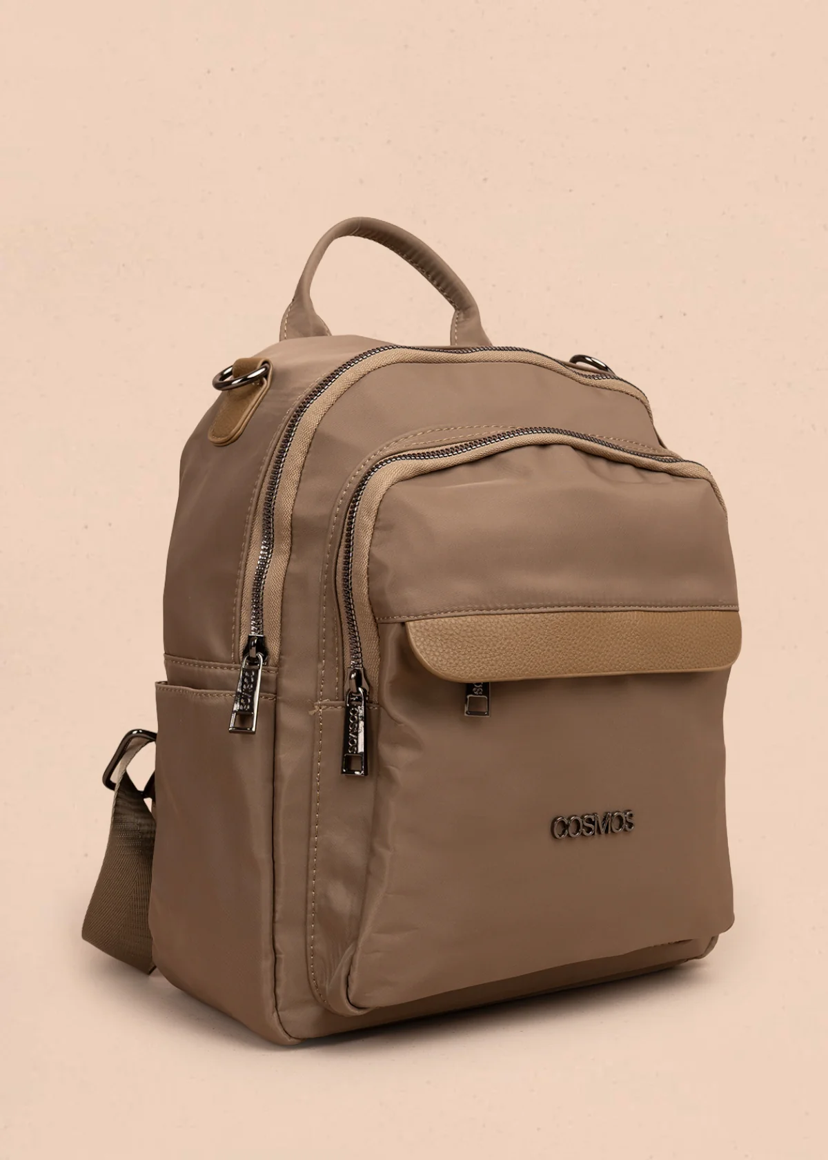 Morral color caqui con bolsillos frontales y acabado liso 106338 - Image 2