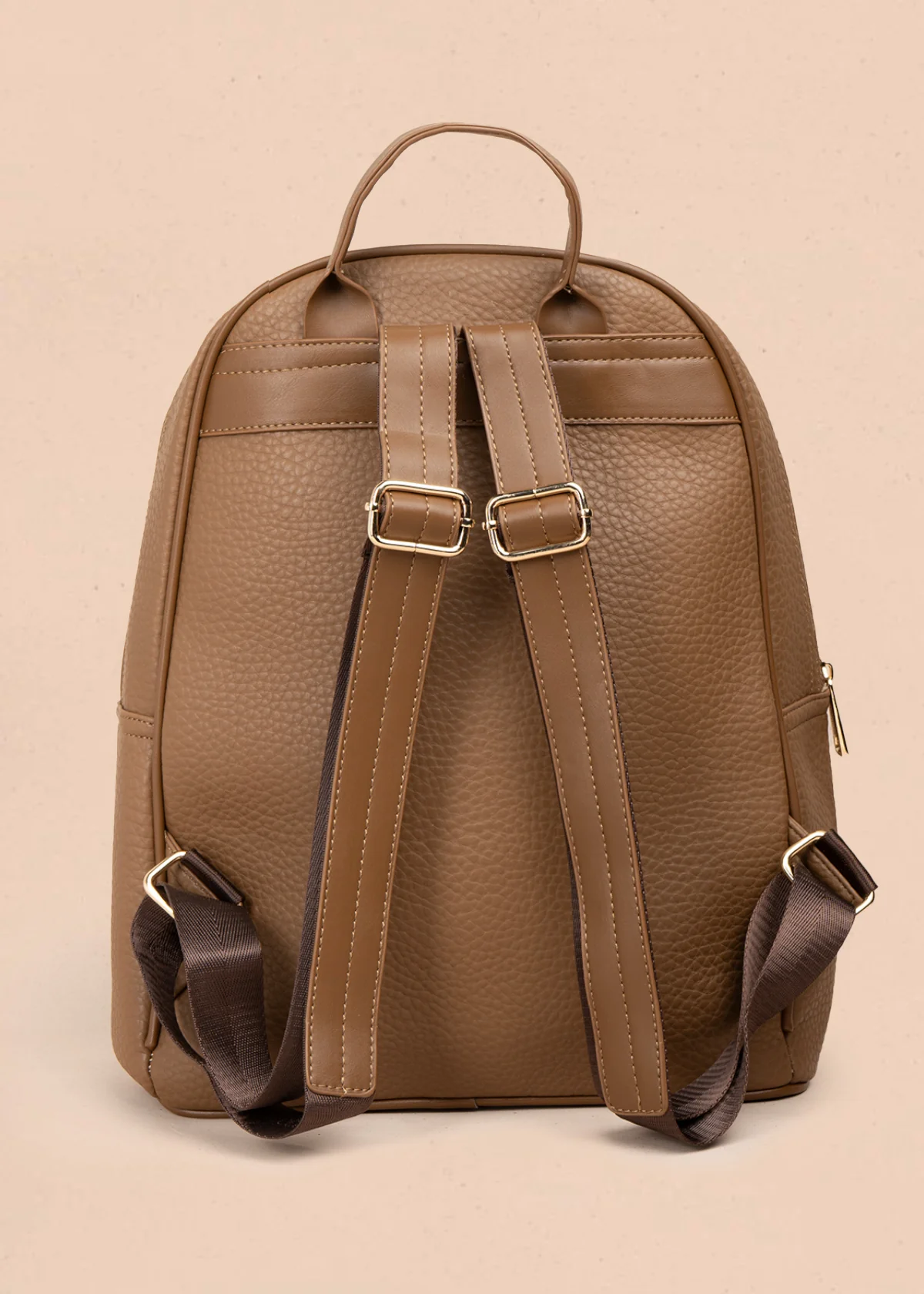 Morral casual color marrón con cierre frontal 106986 - Image 5