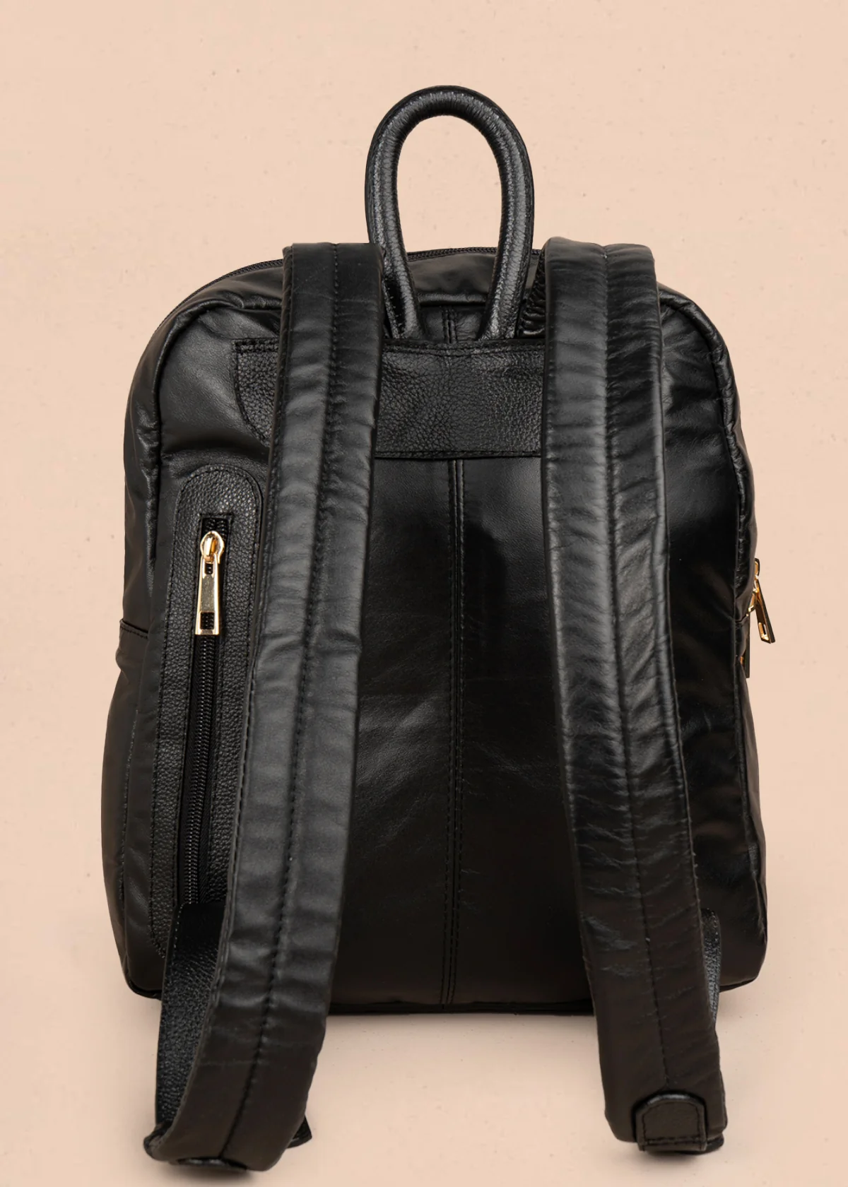 Morral en cuero color negro con costuras en rombos 105790 - Image 4