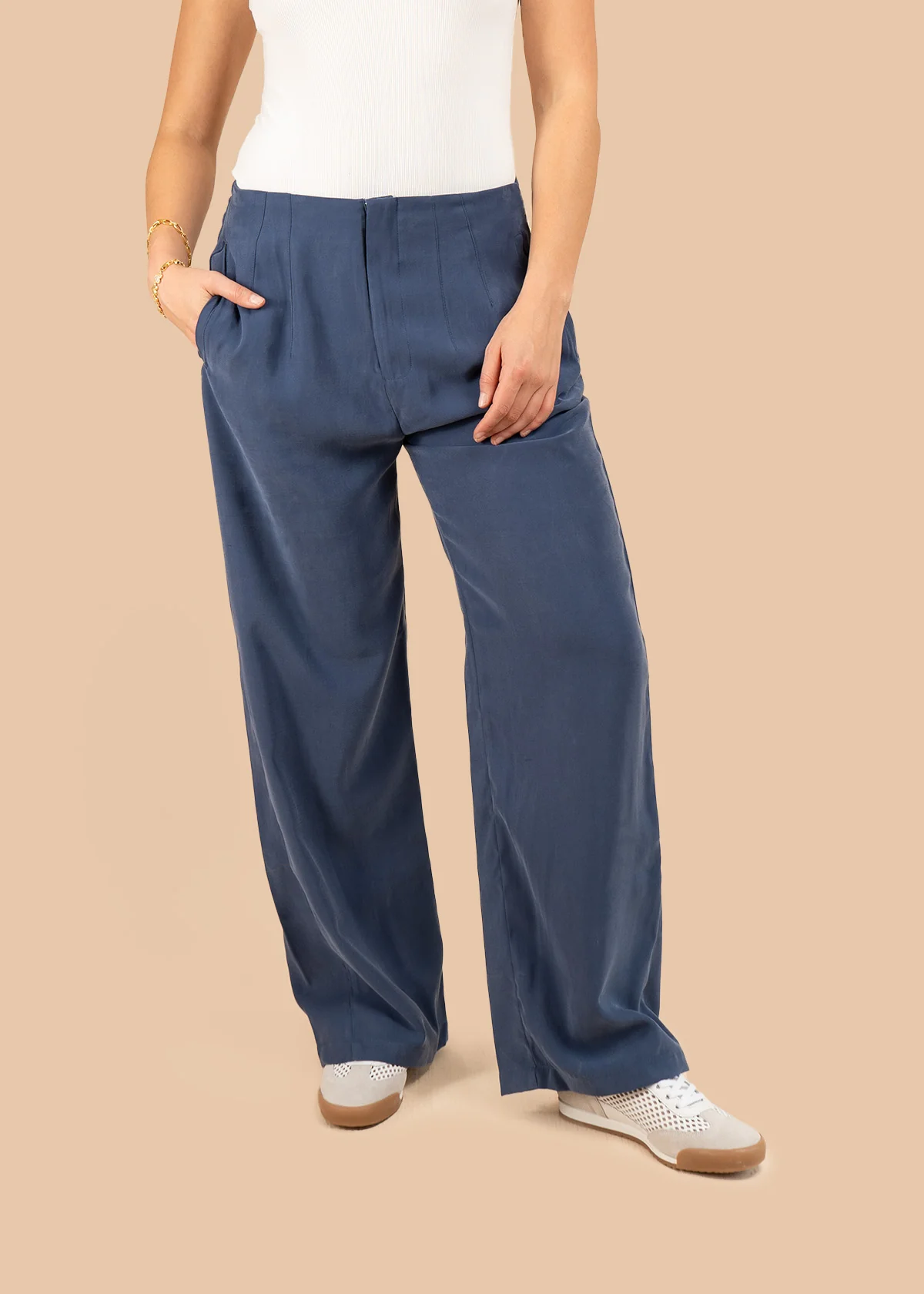 Pantalón color azul bota recta 106351 - Image 2