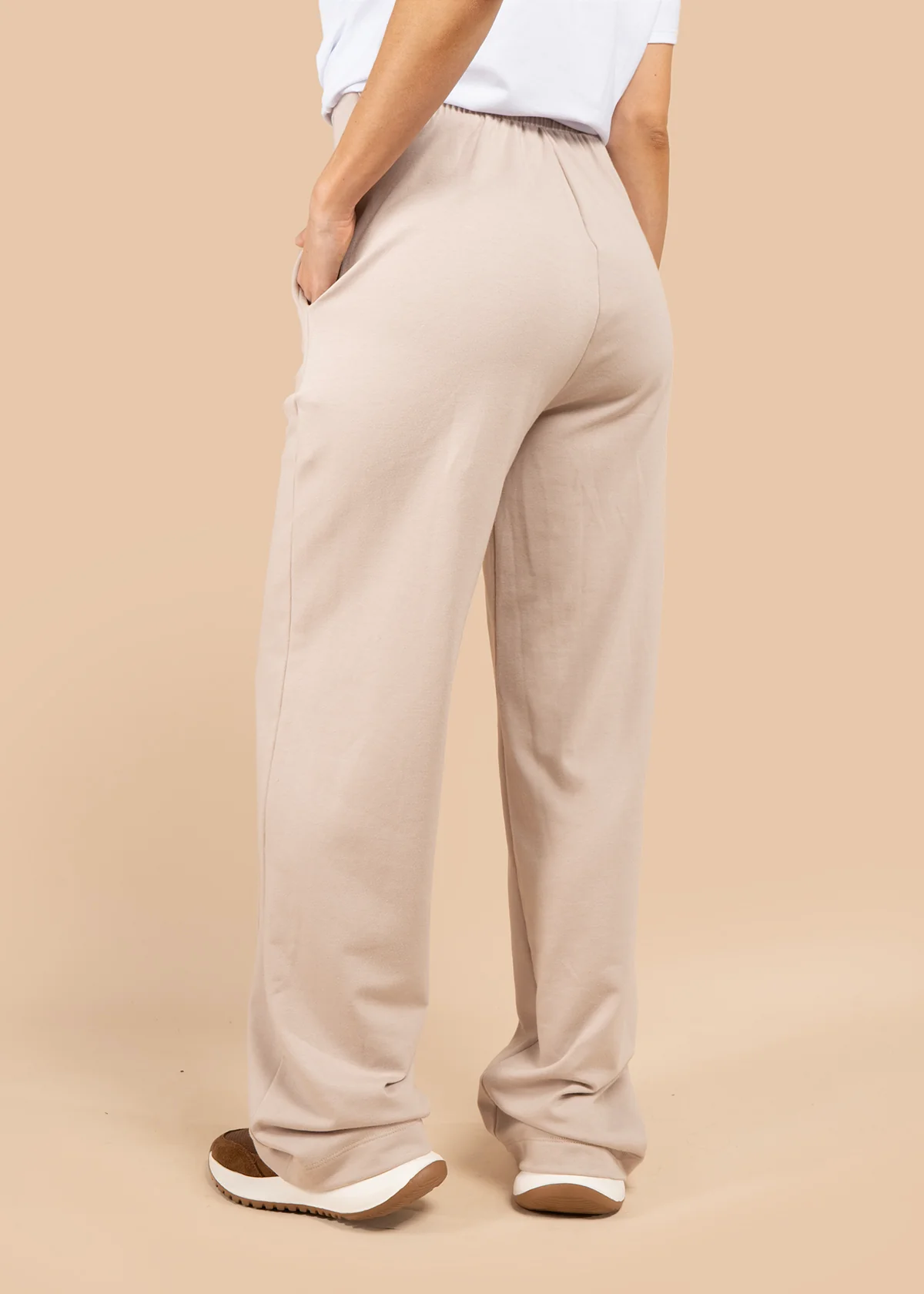 Pantalón color camel con pretina ancha 105846 - Image 4