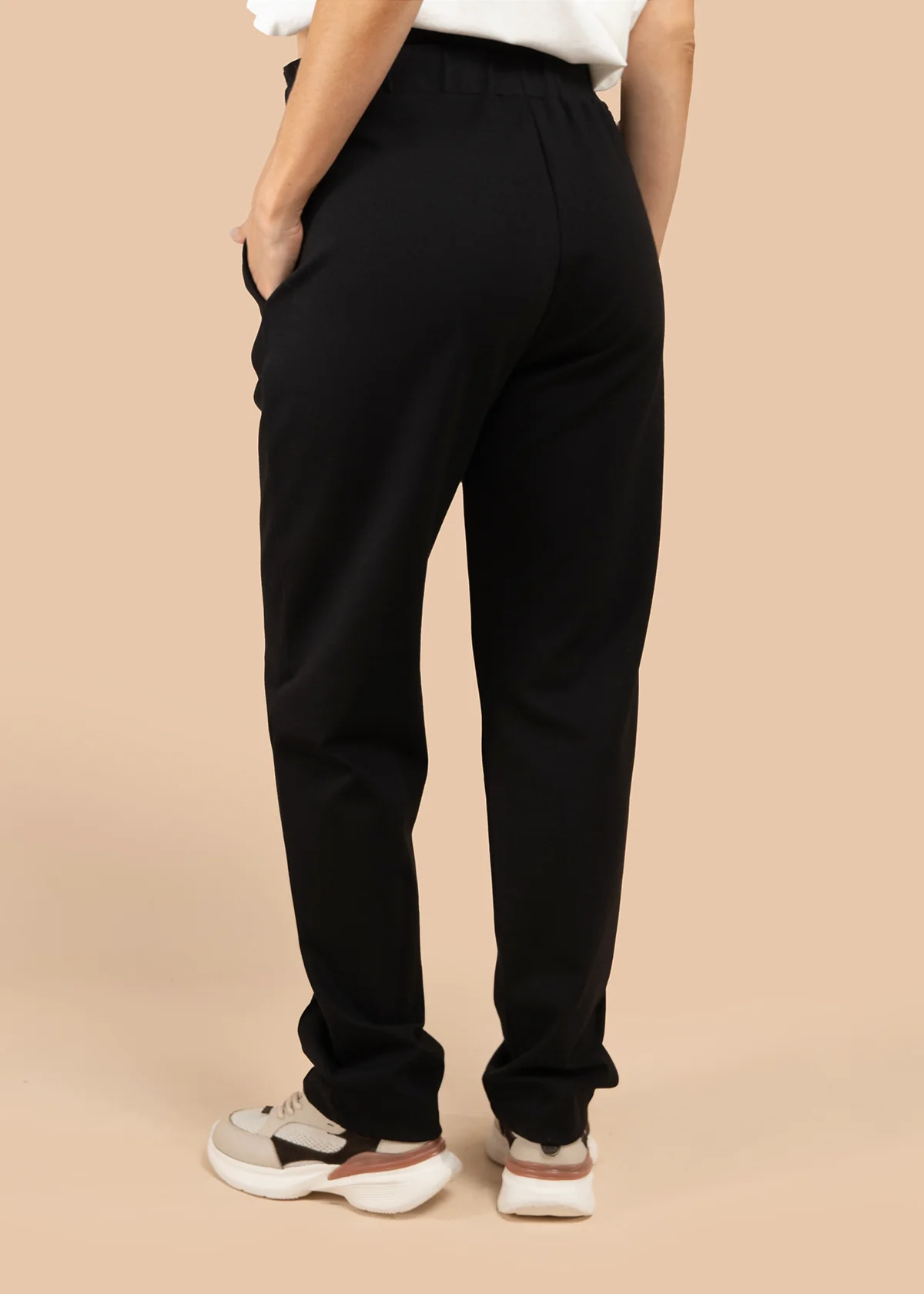 Pantalón color negro con pretina elástica 105811 - Image 4