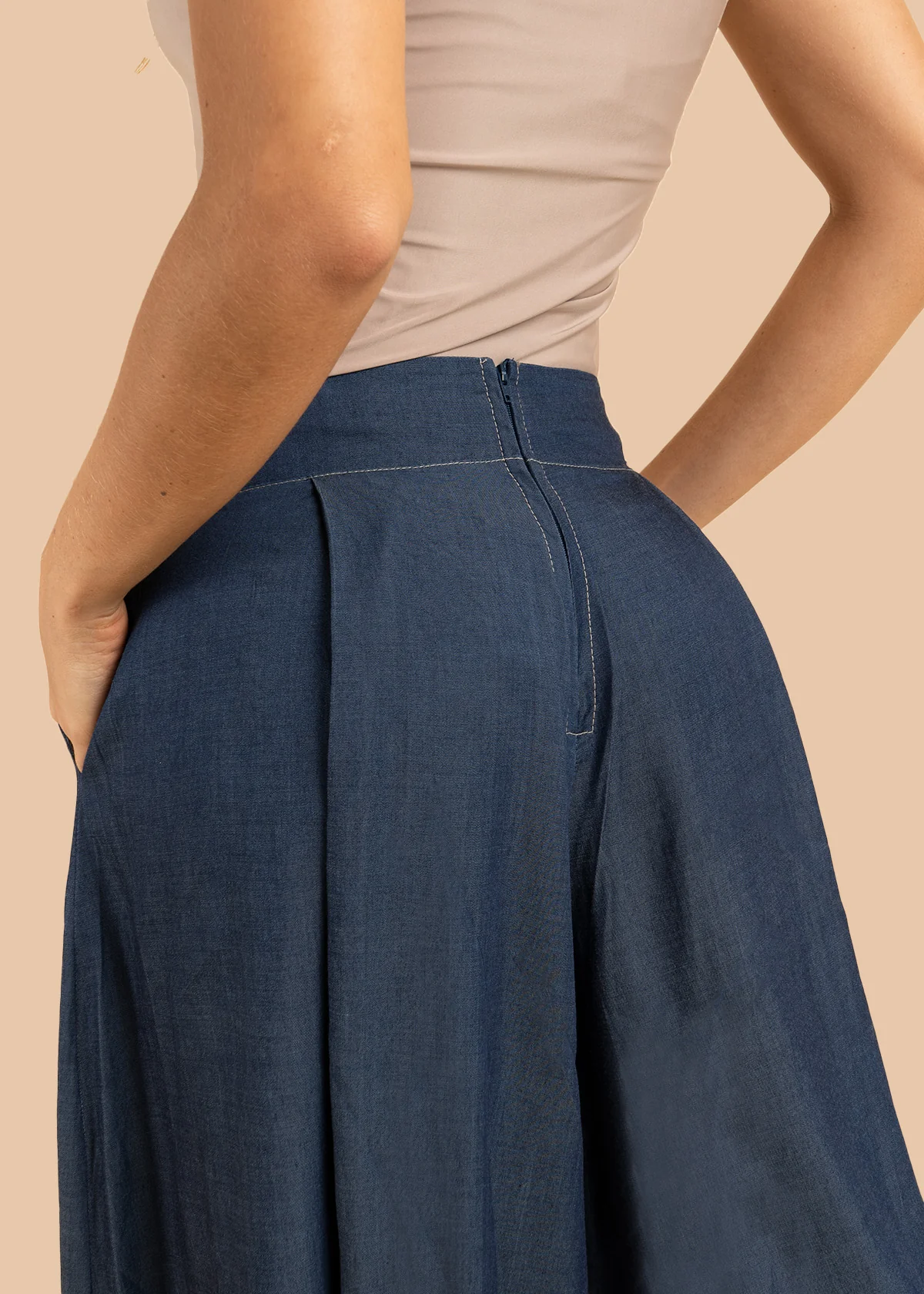 Pantalón tipo palazzo color azul 106349 - Image 3