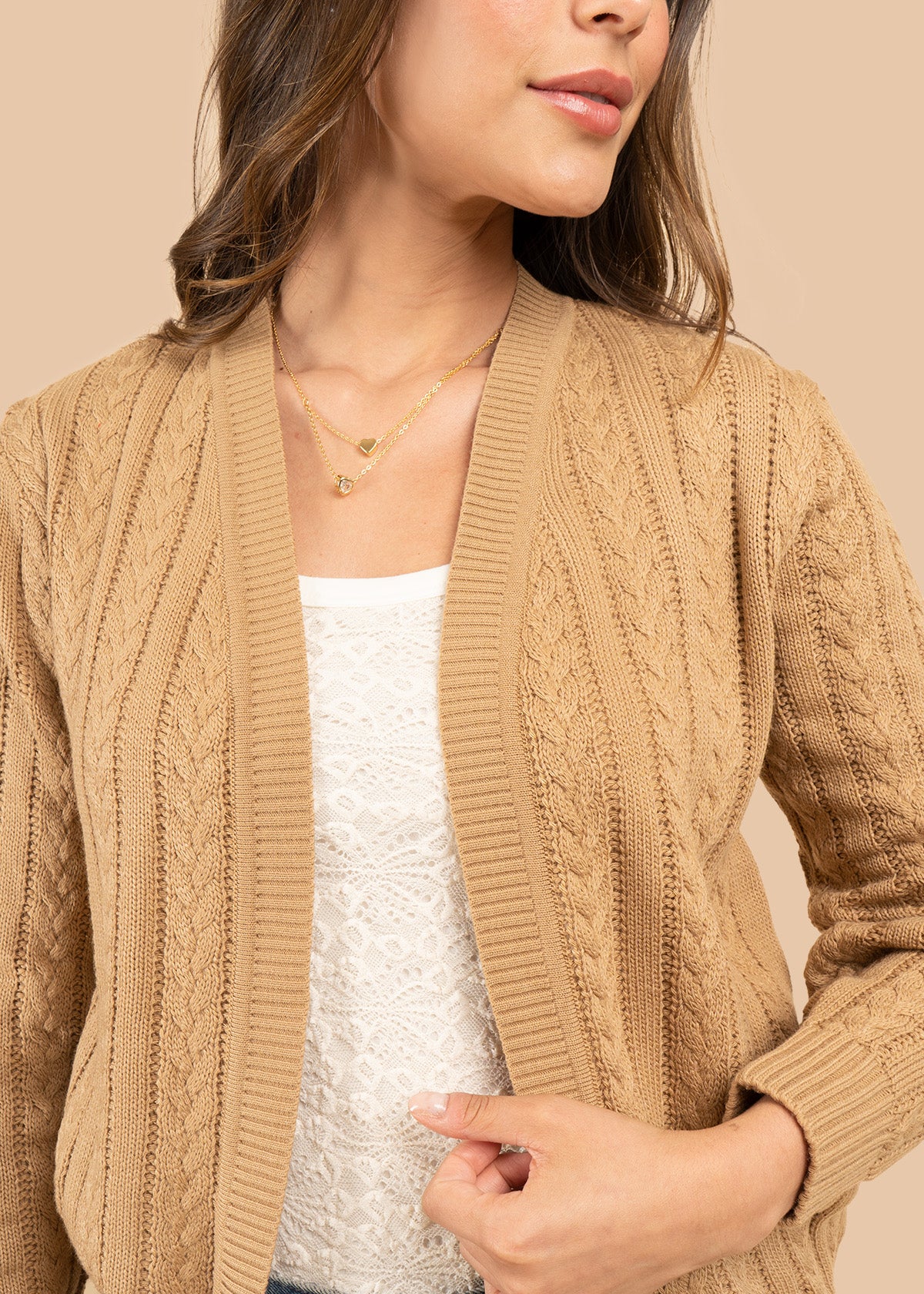Saco tejido color camel con diseño trenzado 106752 - Image 2