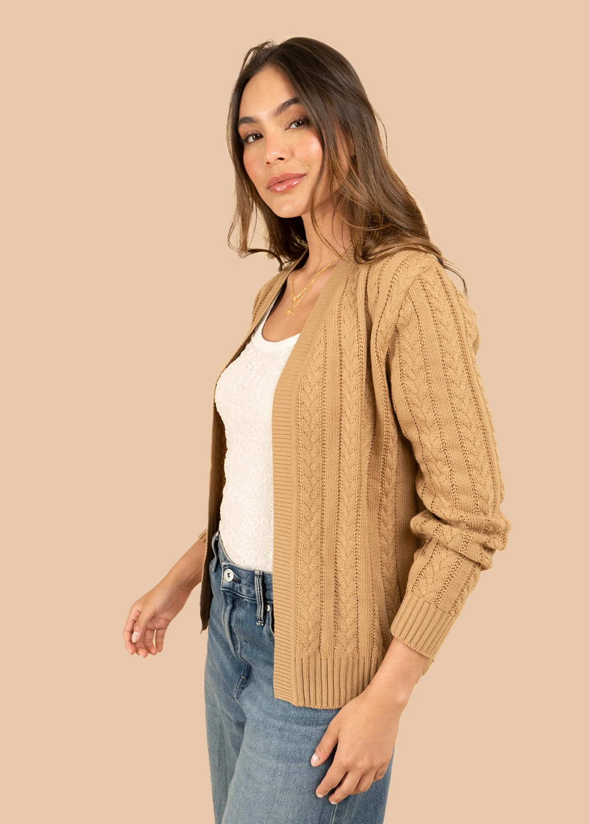 Saco tejido color camel con diseño trenzado 106752 - Image 3