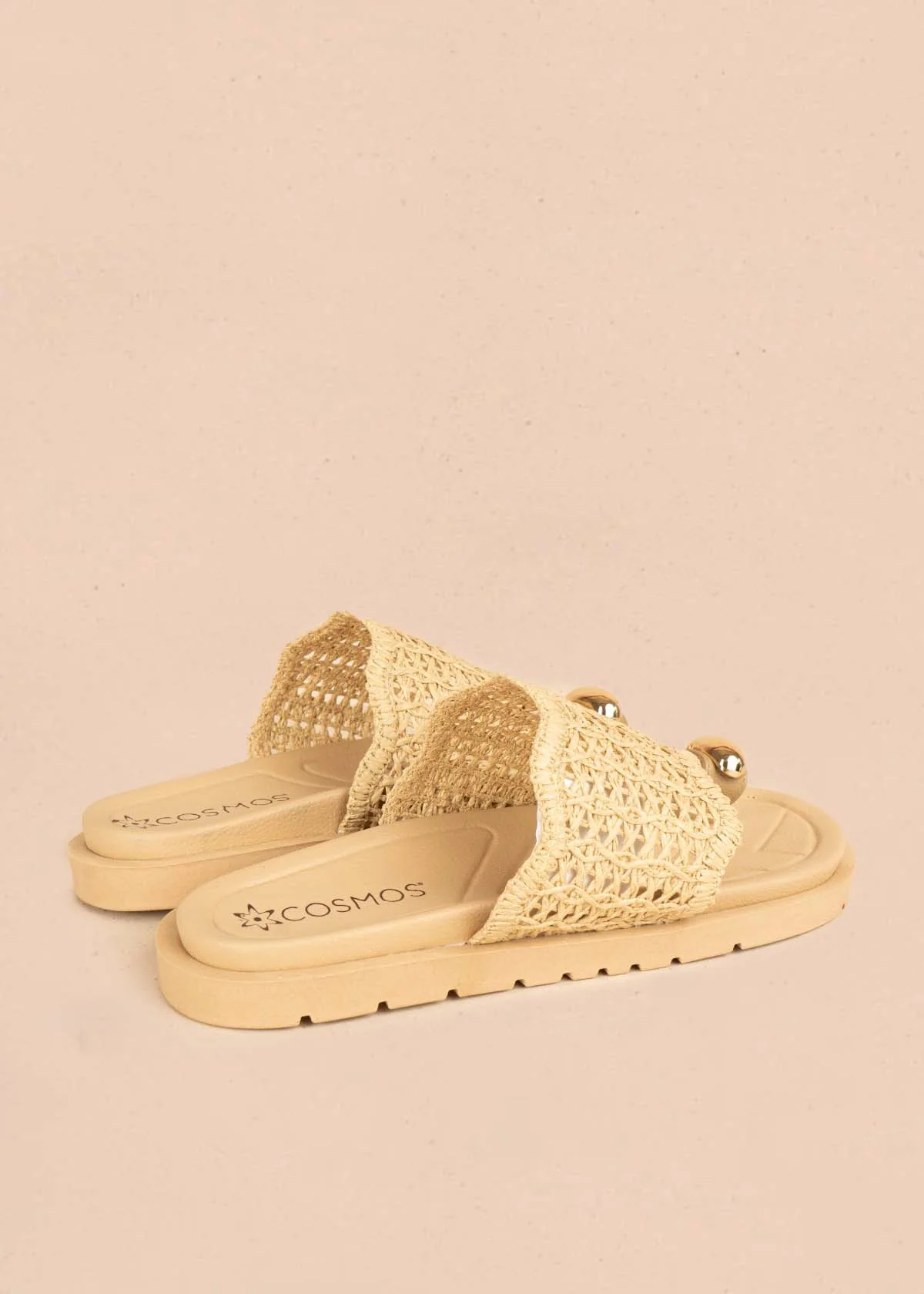 Sandalias planas color beige con diseño tejido y aplique dorado 106956 - Image 6