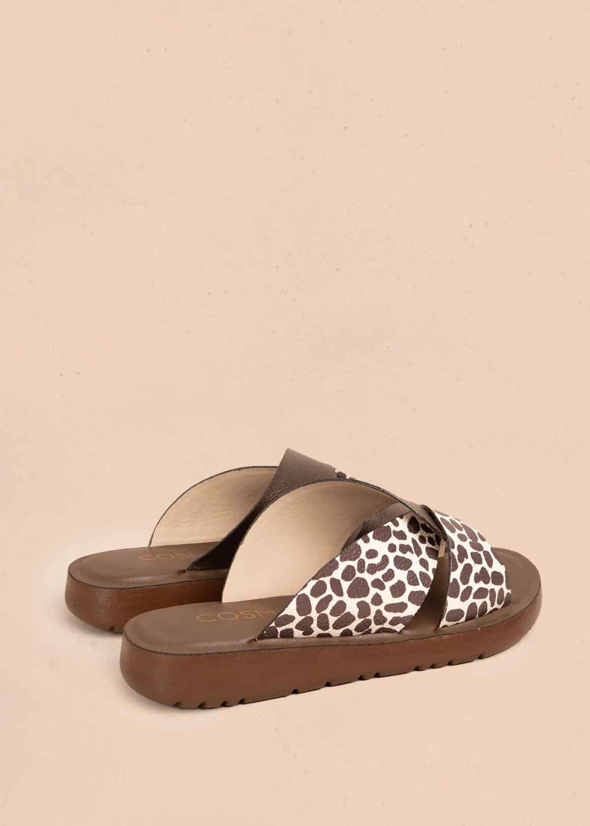 Sandalias en cuero color bronce con tira animal print 106993 - Image 4