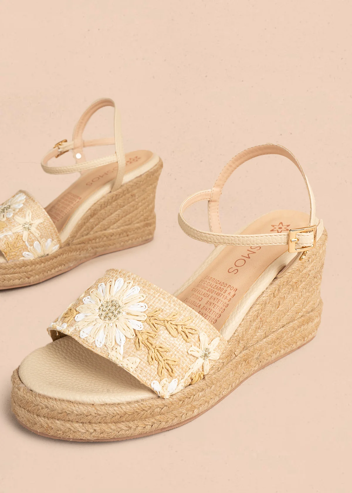 Sandalias con plataforma color beige con banda bordada floral 106535 - Image 5