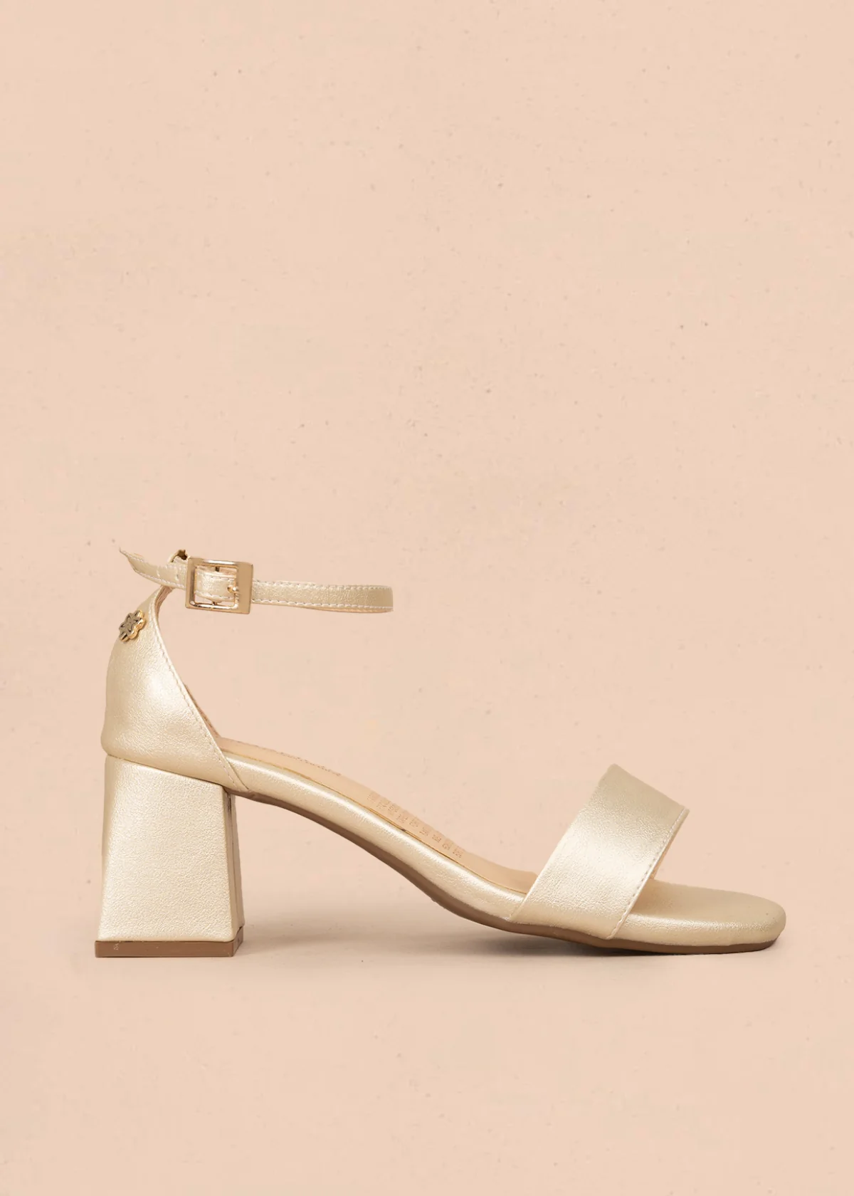 Sandalias de fiesta color champaña 106092
