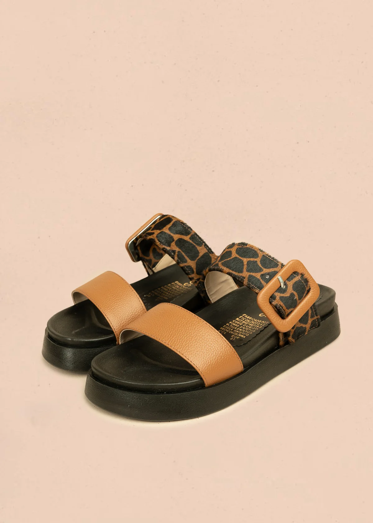 Sandalias en cuero color miel con detalles animal print 106516 - Image 2