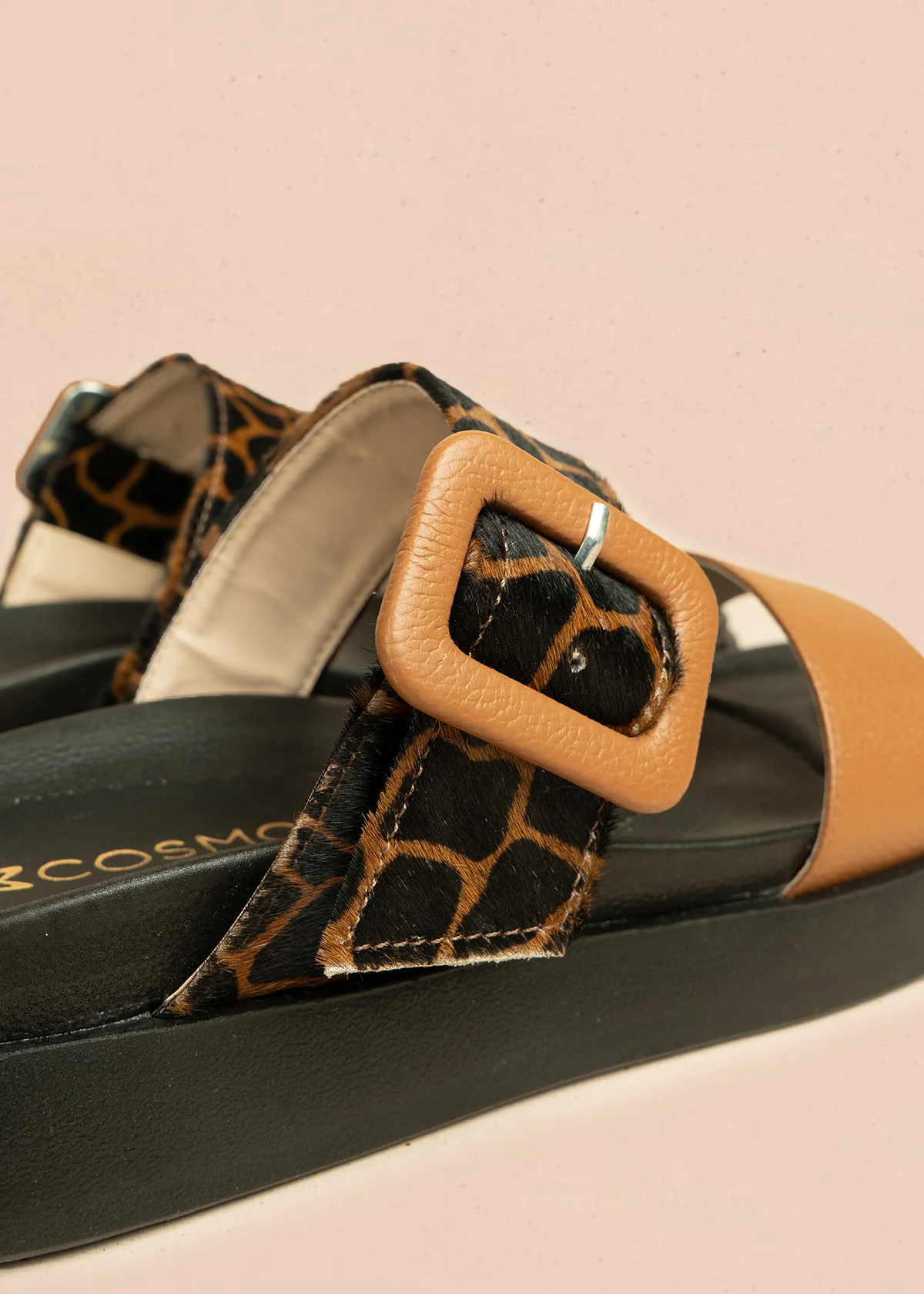 Sandalias en cuero color miel con detalles animal print 106516 - Image 5