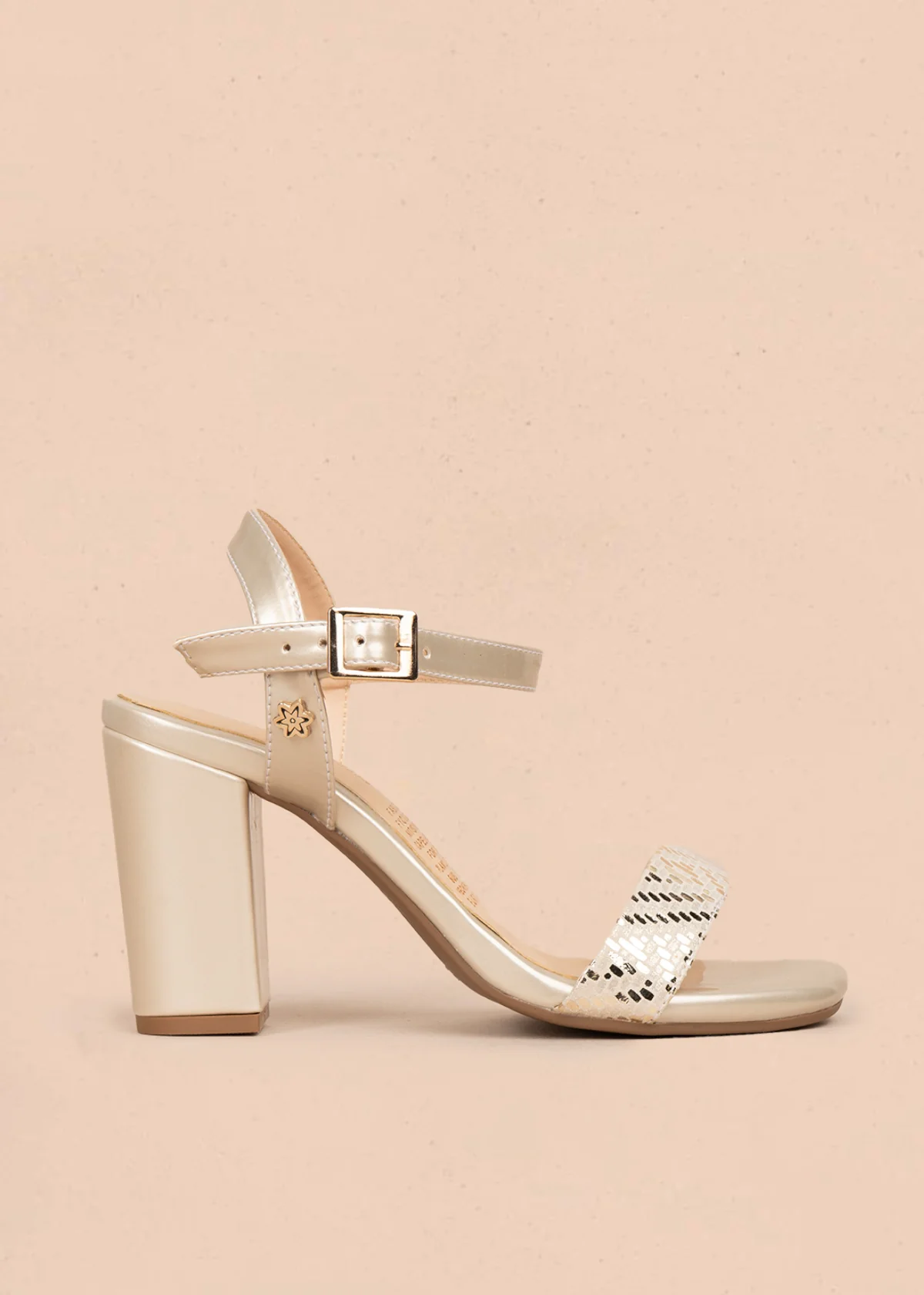 Sandalias de fiesta color dorado 106091
